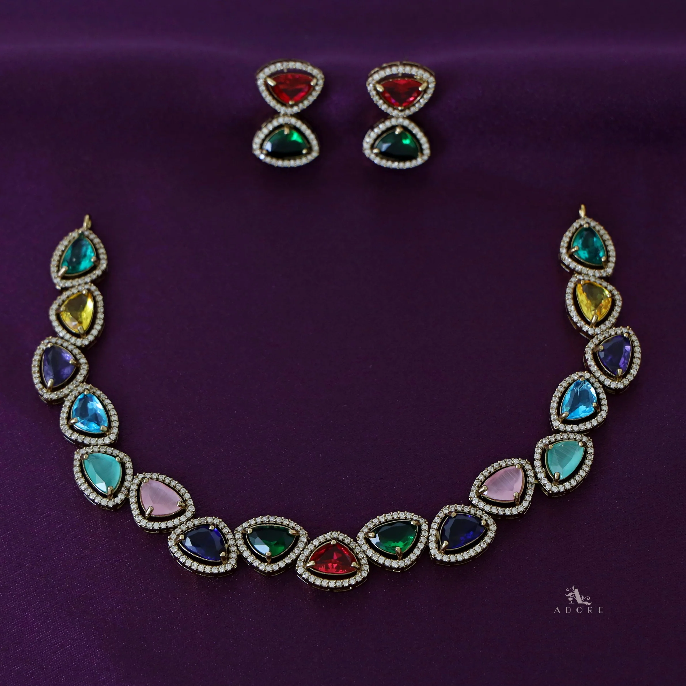 Premium Triangle Glossy Short AD Neckpiece with Earring - Image 4
