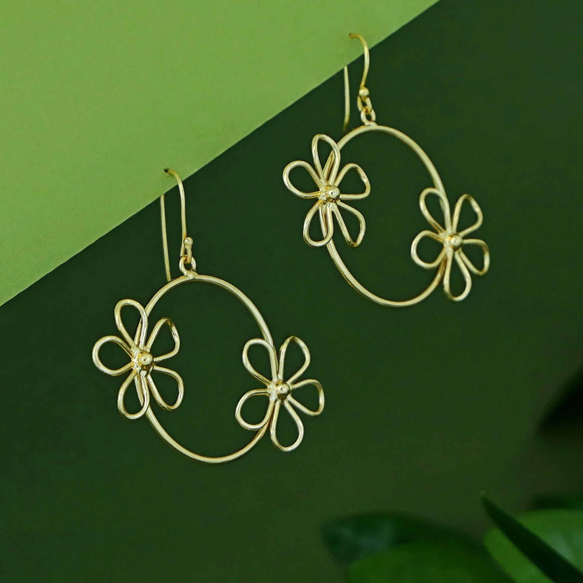 Lilly Golden Circle Dual Flower Drop - Image 3