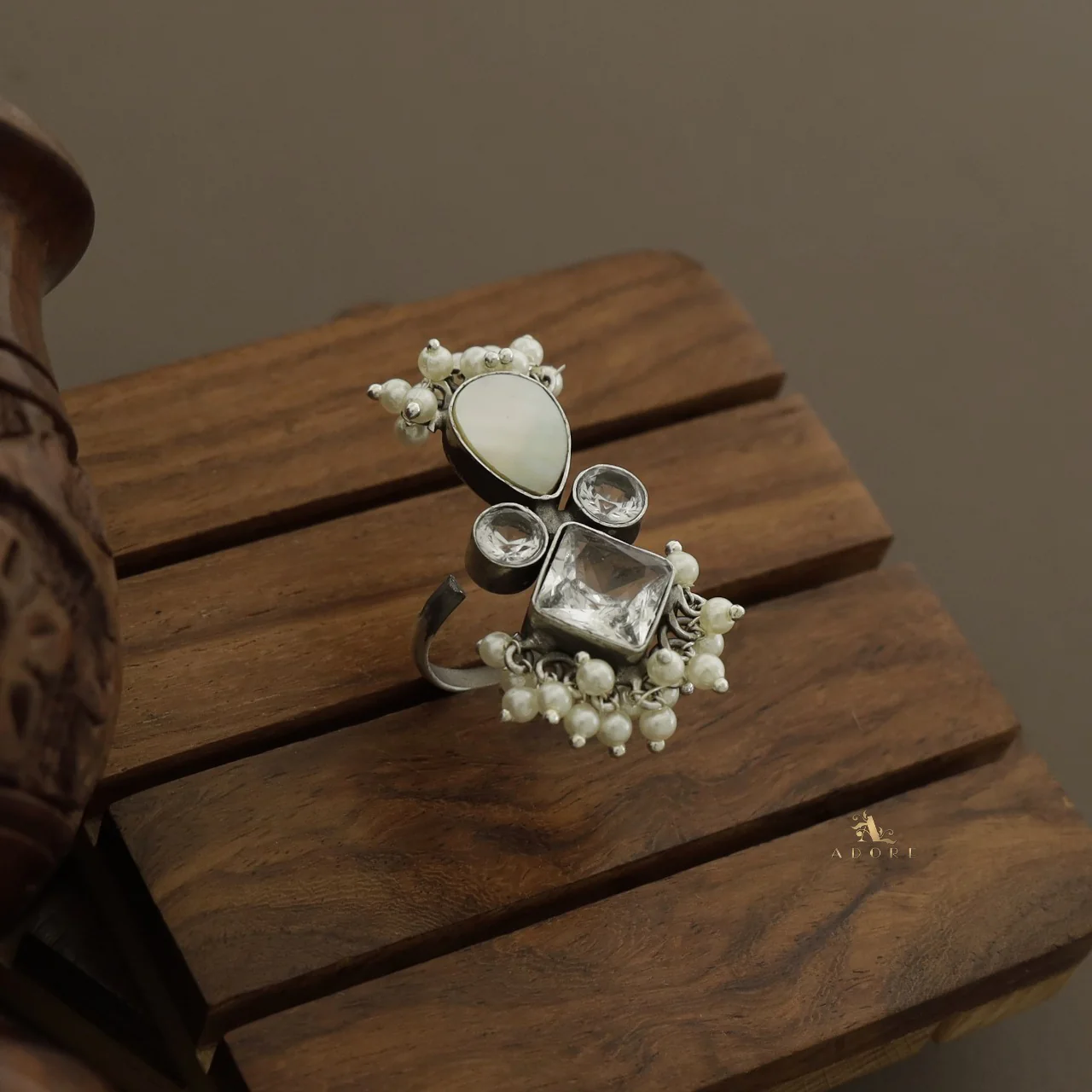 Rainaz Glossy Cluster Pearl Ring (Rust Finish) - Image 3