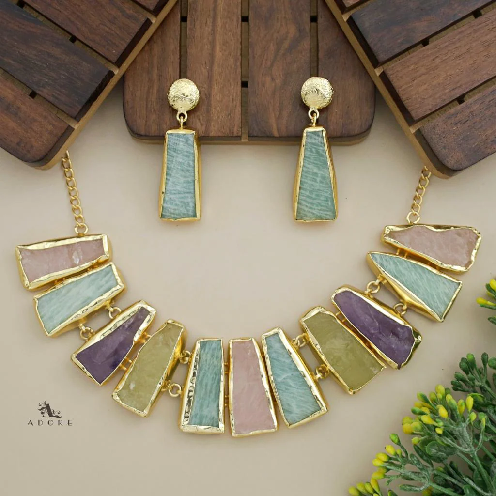 Raw Stone Ainsley Neckpiece With Earring - Image 17