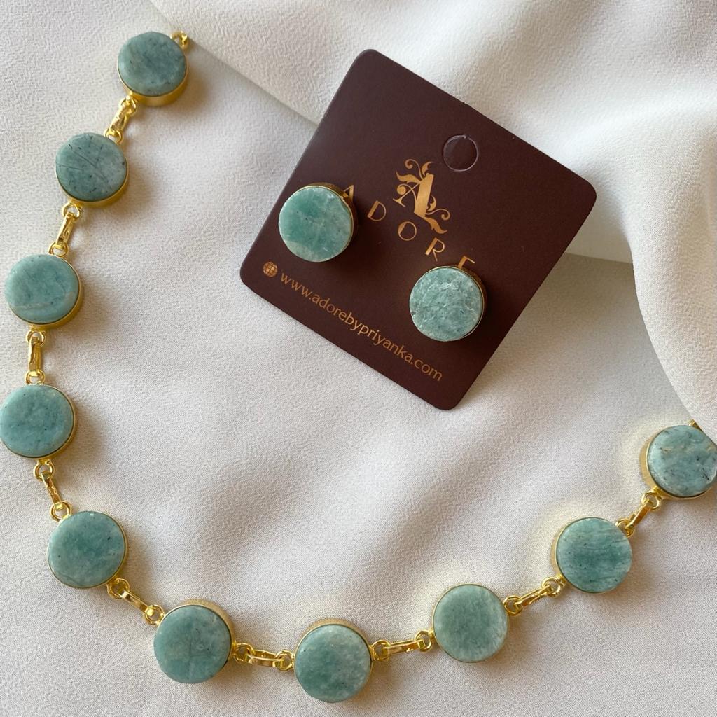 Raw Stone Ashara Neckpiece with Earrings - Image 10