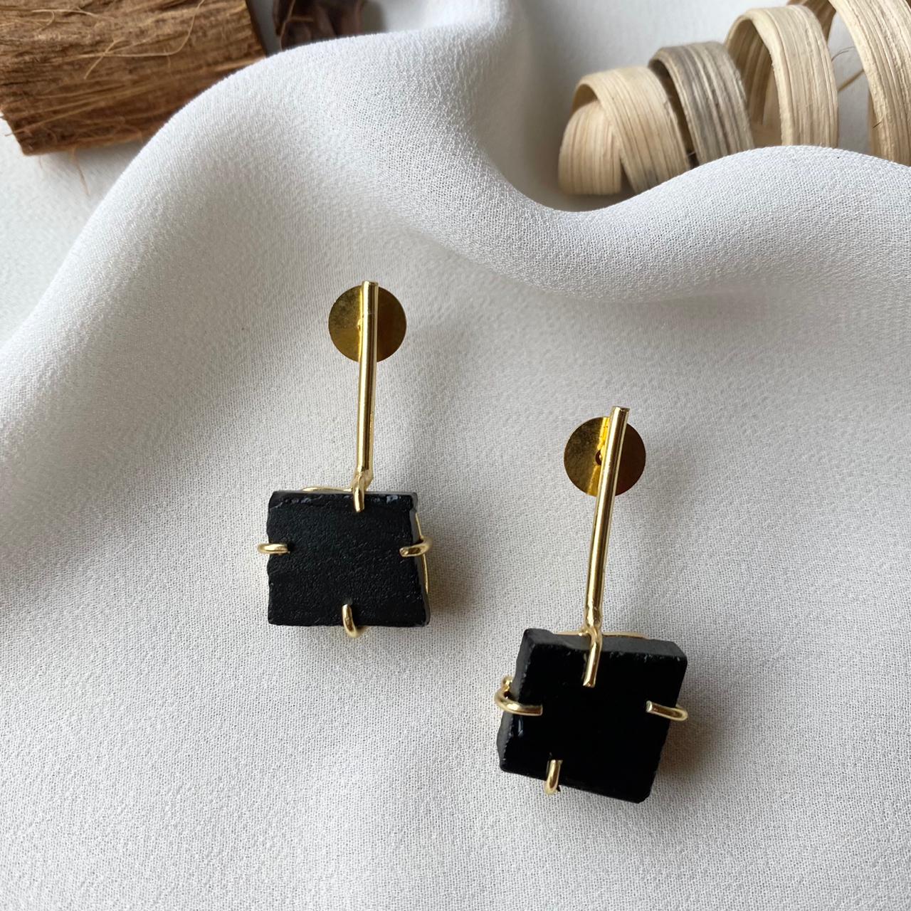 Raw Stone Lovely Lace Earring - Image 10