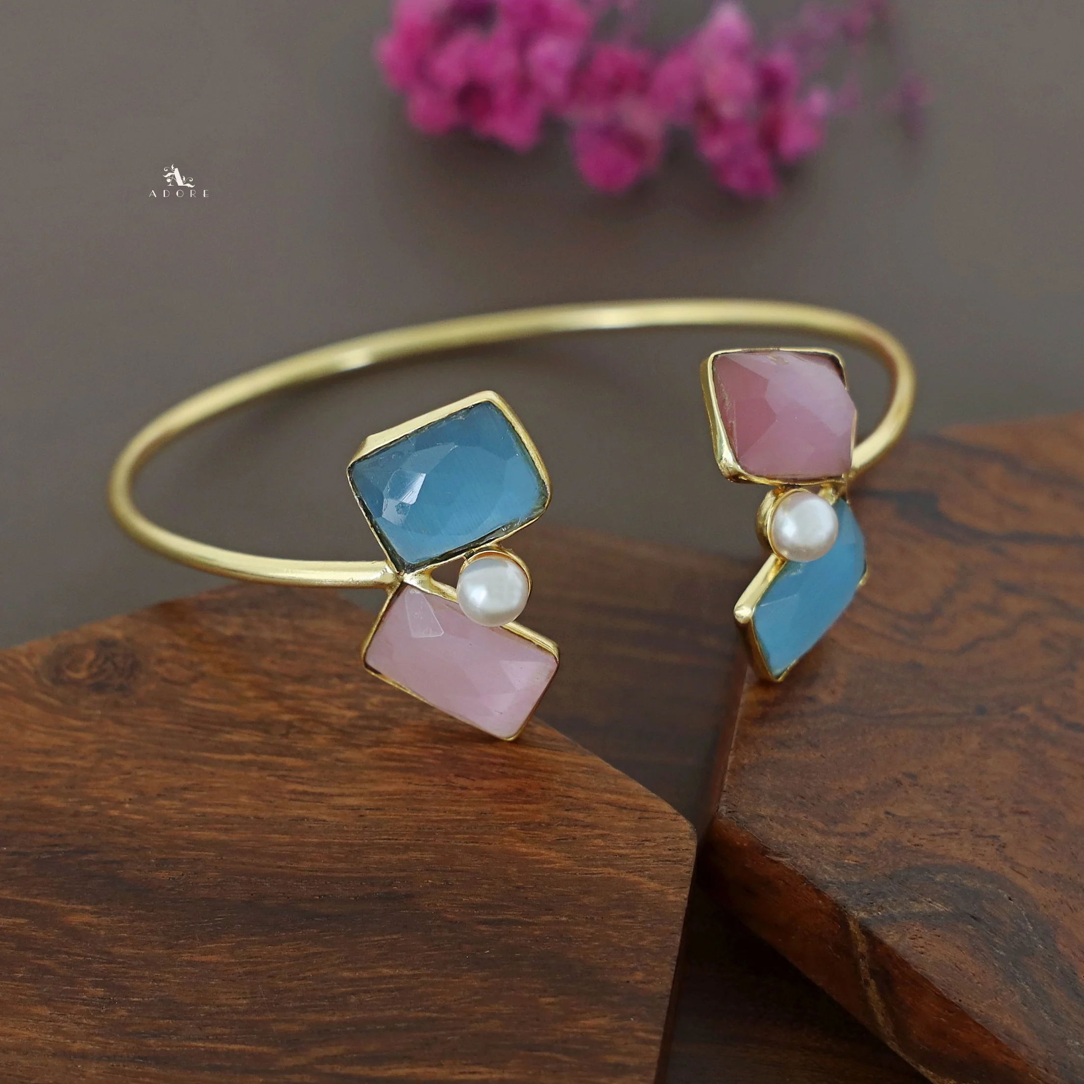 Tetra Rectangle Glossy + Pearl Bangle - Image 10