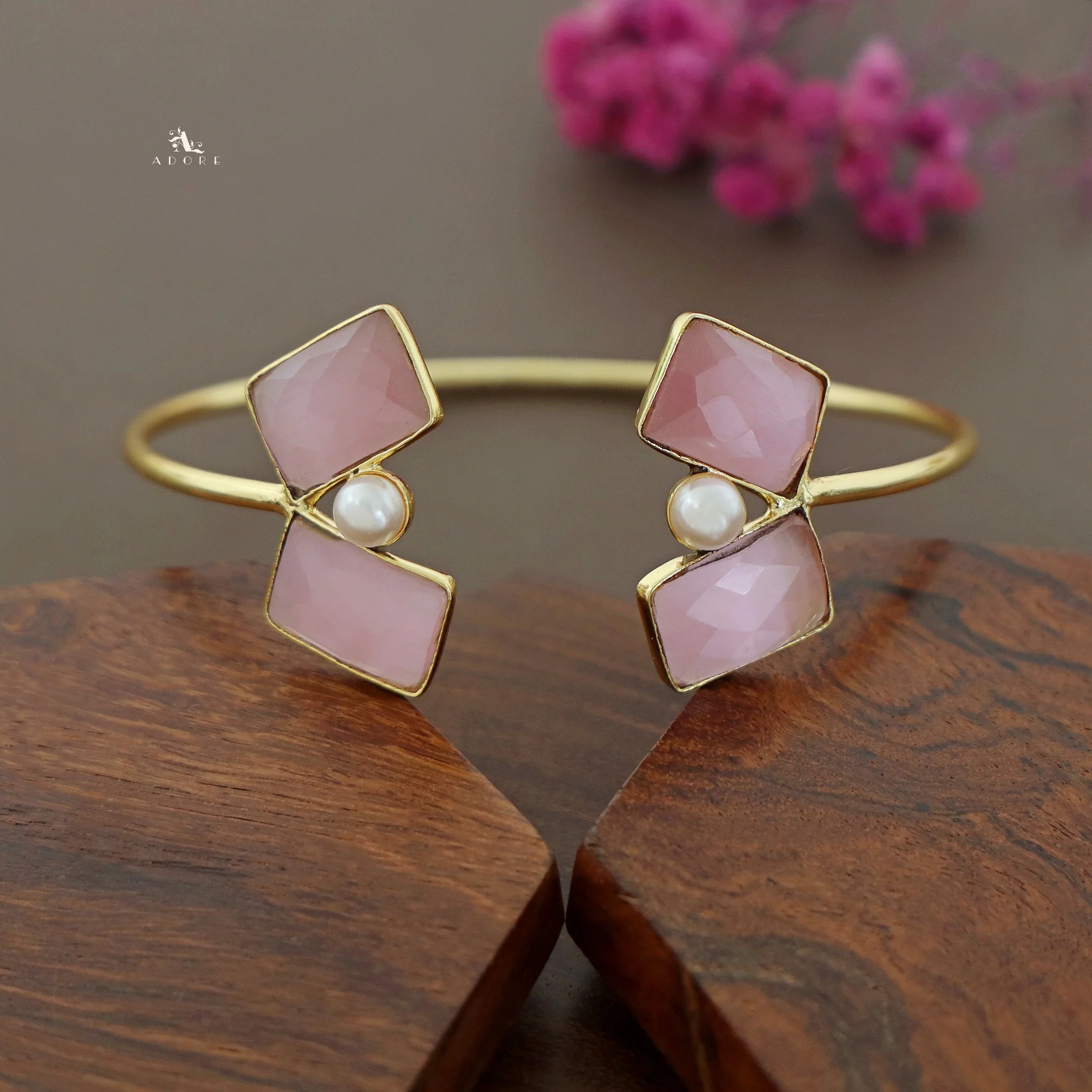 Tetra Rectangle Glossy + Pearl Bangle - Image 8