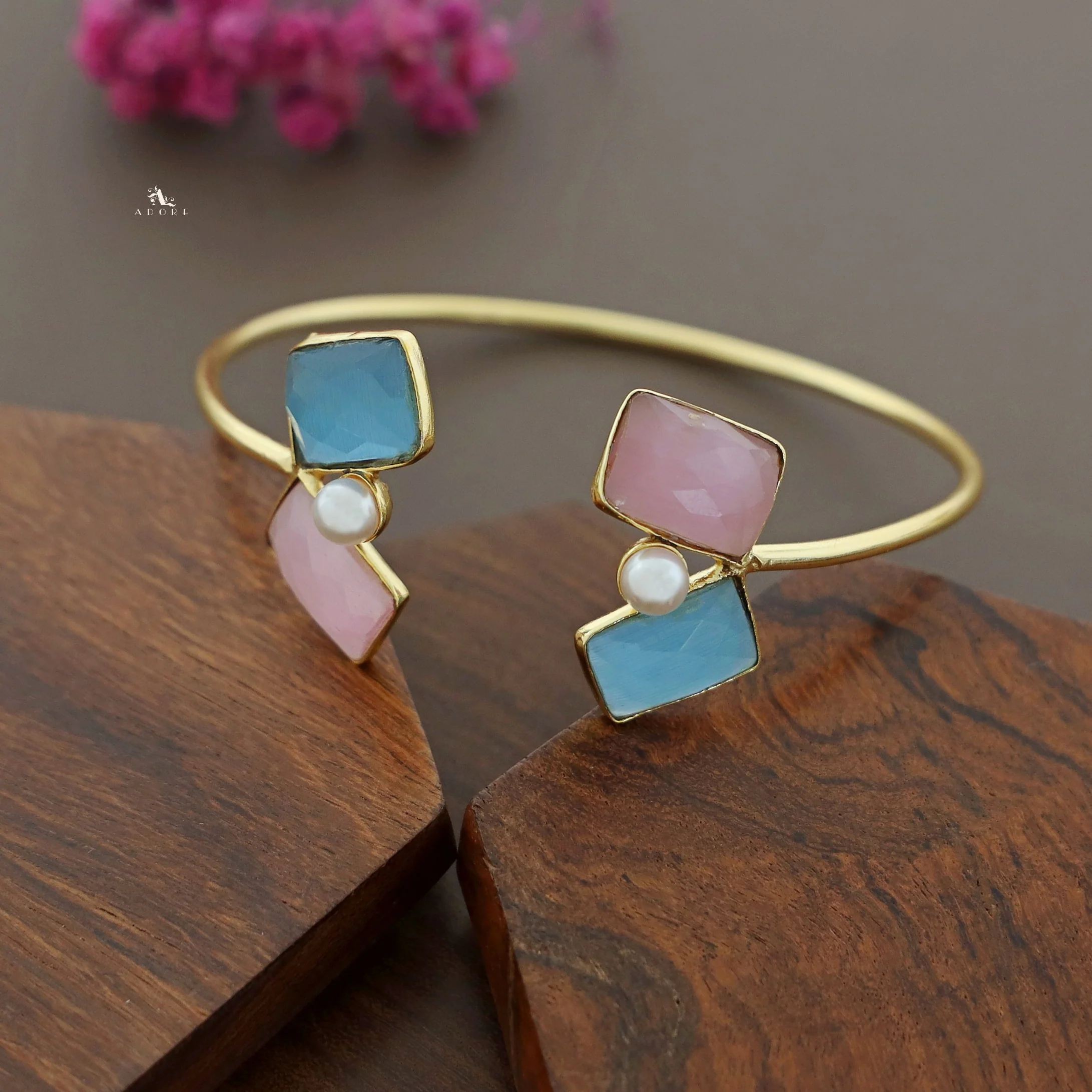 Tetra Rectangle Glossy + Pearl Bangle - Image 9