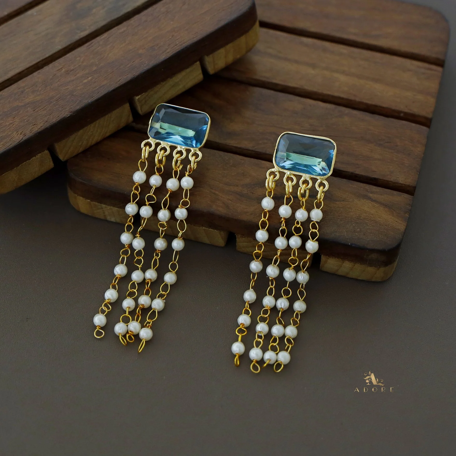 Rectangle Glossy Tassel Pearl Earring - Image 6