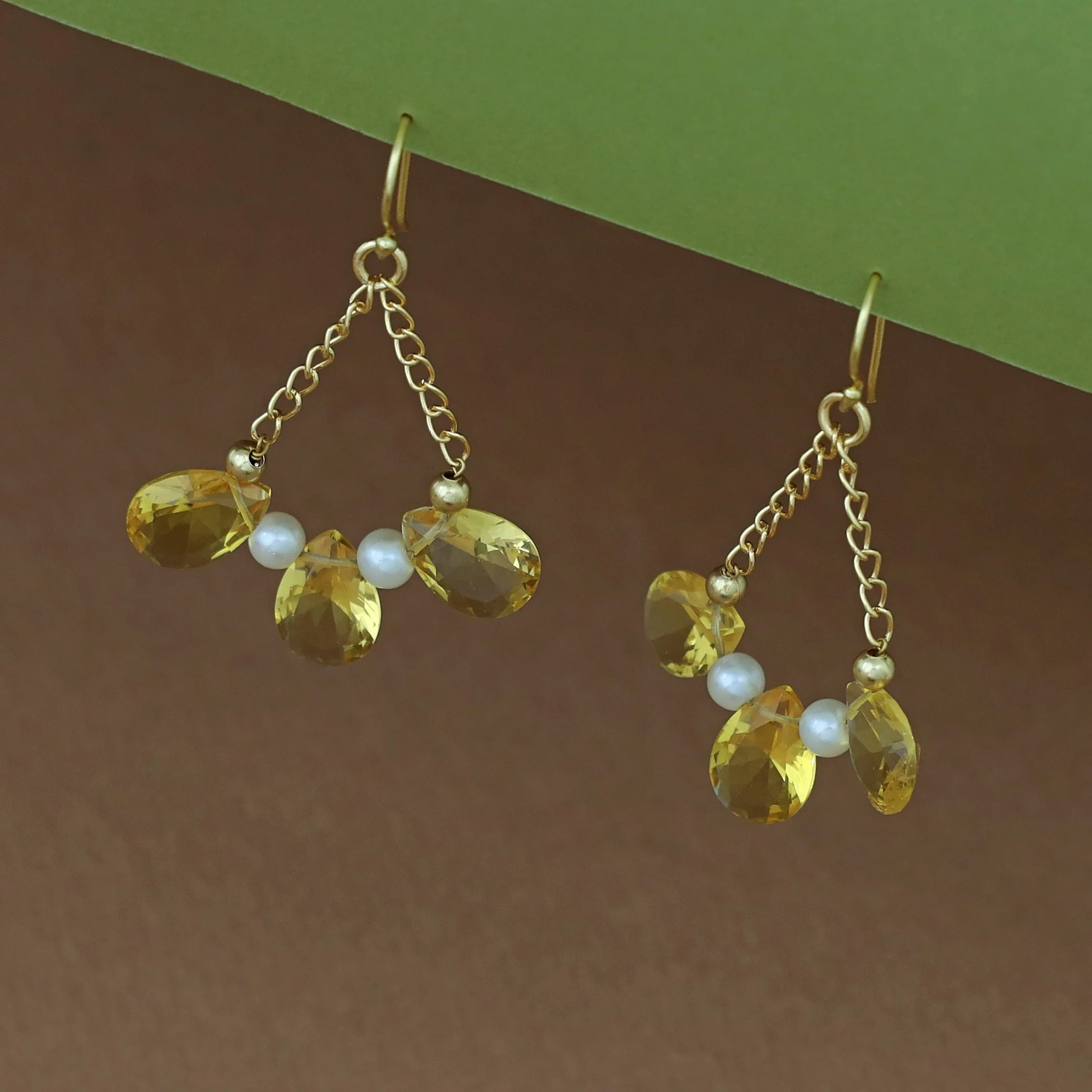 Renaxa Golden Glossy Pearl Chainy Drop - Image 10