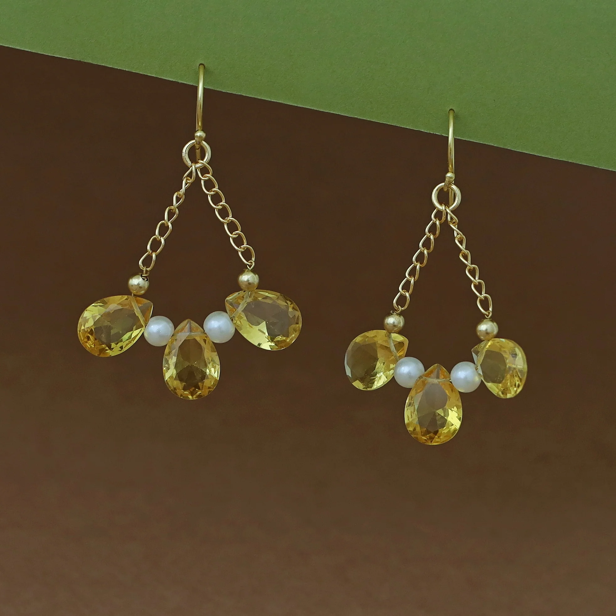 Renaxa Golden Glossy Pearl Chainy Drop - Image 6