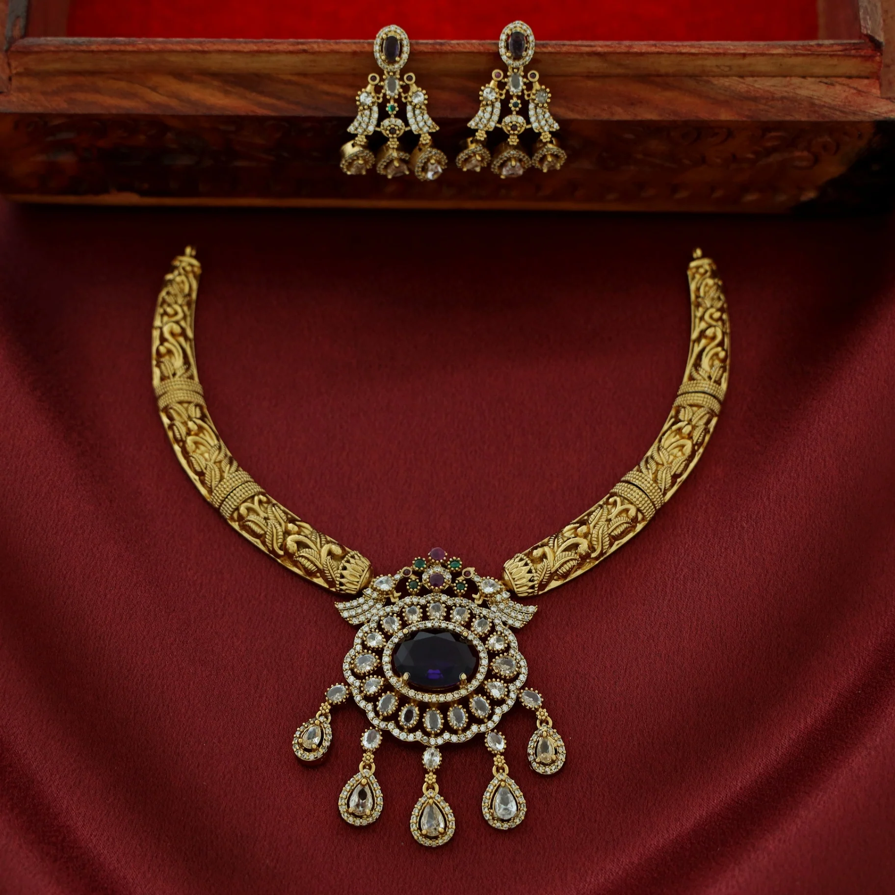 Riddhisha AD Stone Stiff Wing Neckpiece With Earring - Image 2