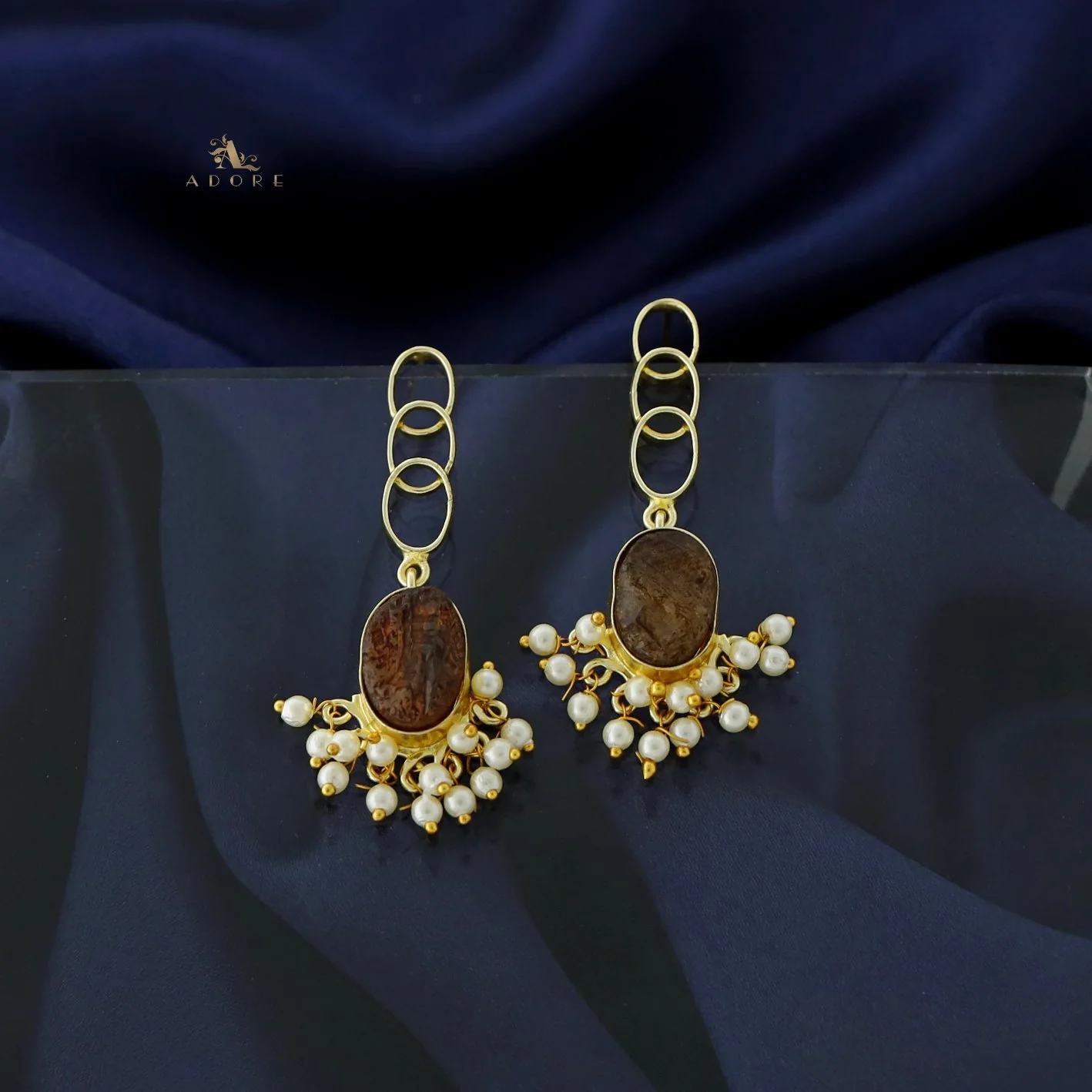 Rilla Oval Dyed Stone Cluster Pearl Earring - Image 10