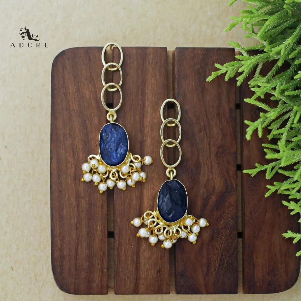 Rilla Oval Dyed Stone Cluster Pearl Earring - Image 2