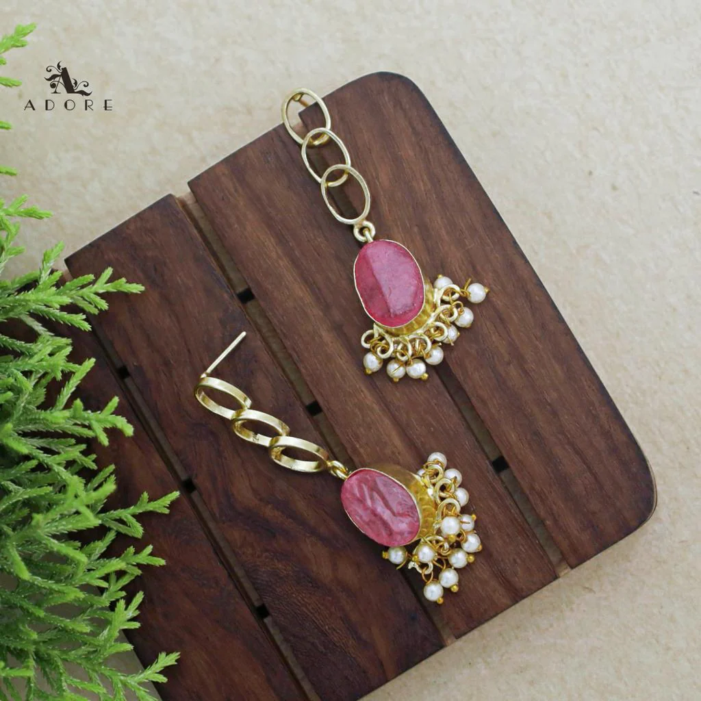 Rilla Oval Dyed Stone Cluster Pearl Earring - Image 7