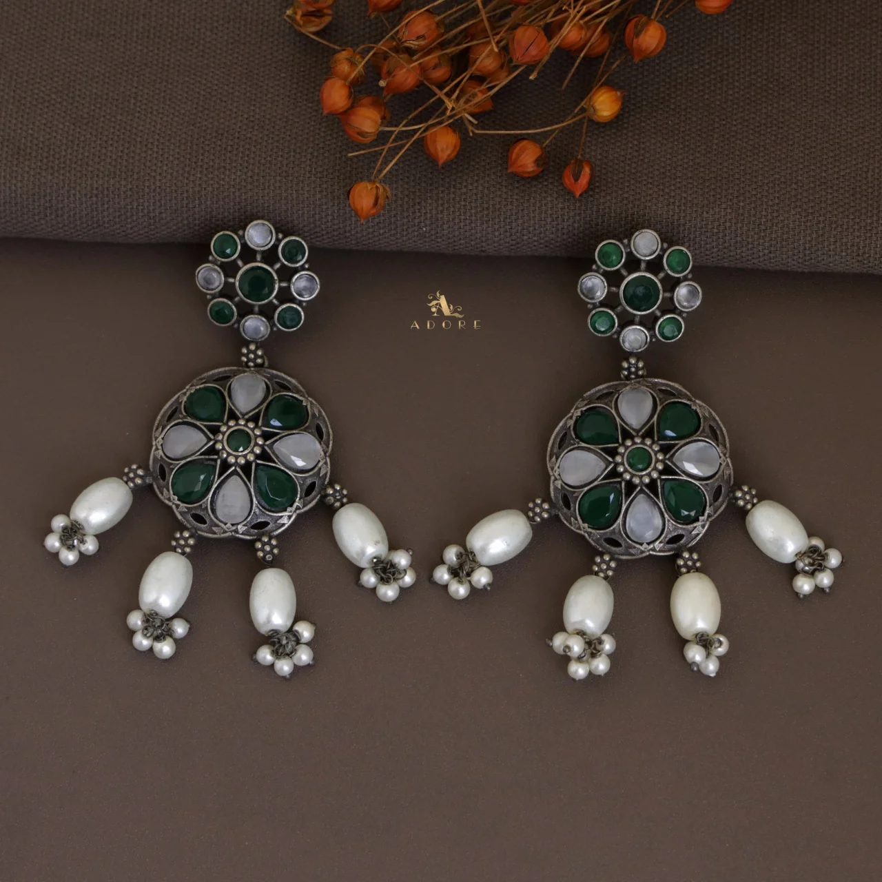 Gretel Pearl Drop Earring - Image 3