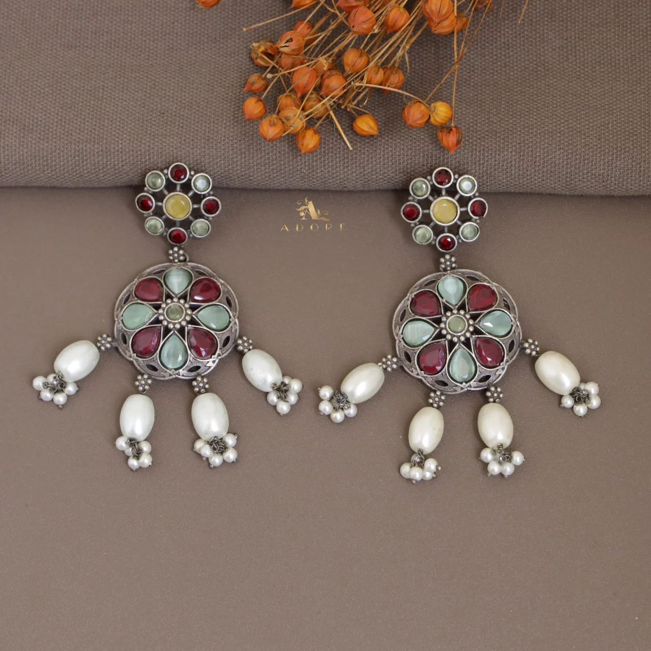 Gretel Pearl Drop Earring - Image 6