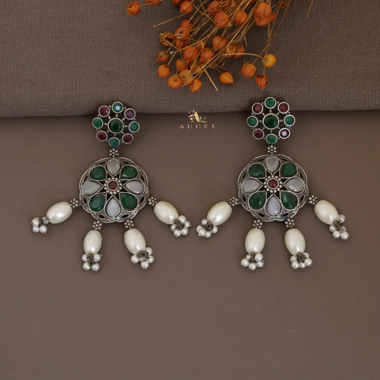 Gretel Pearl Drop Earring - Image 8