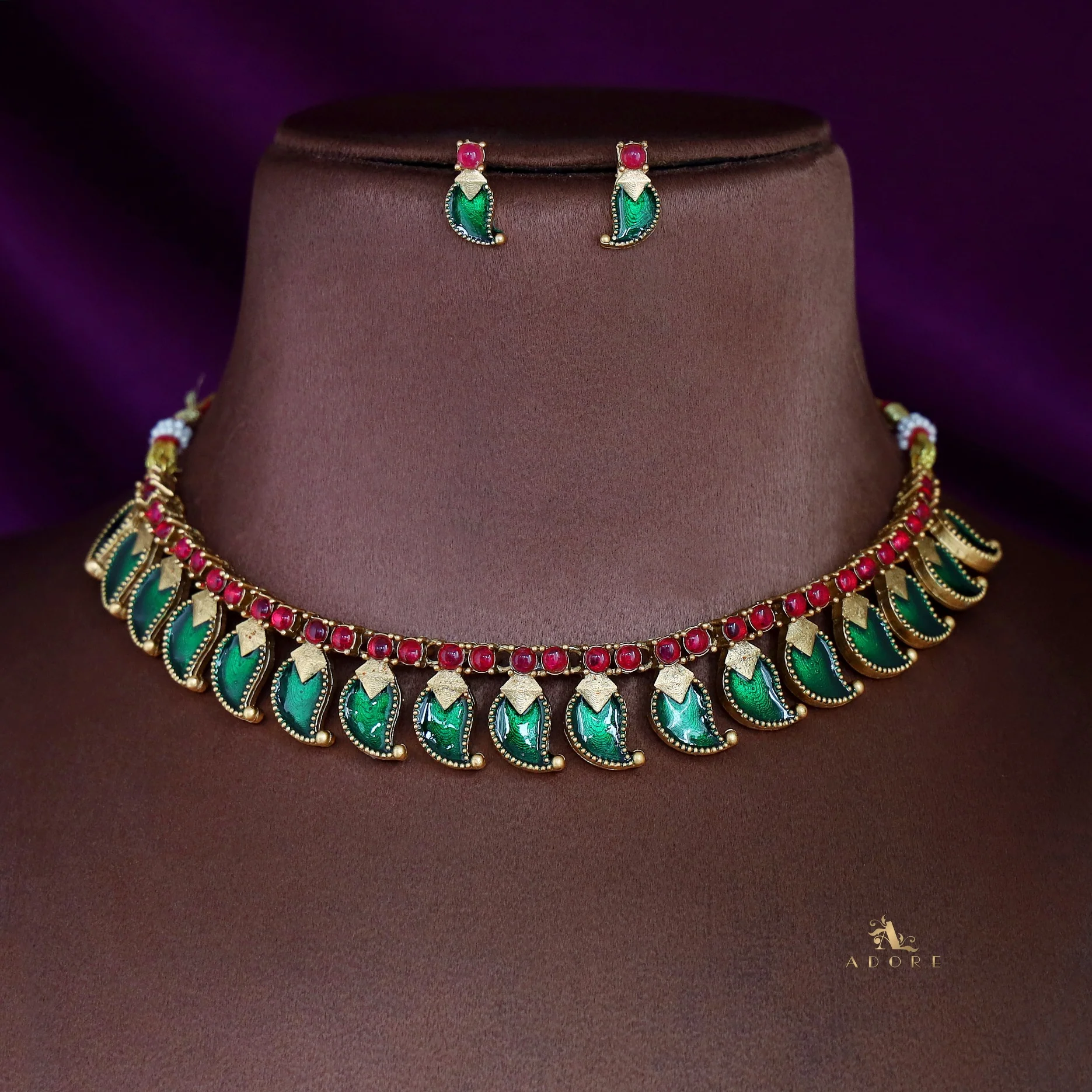 Rithu Palakka Kemp Stone Neckpiece With Earring - Image 3