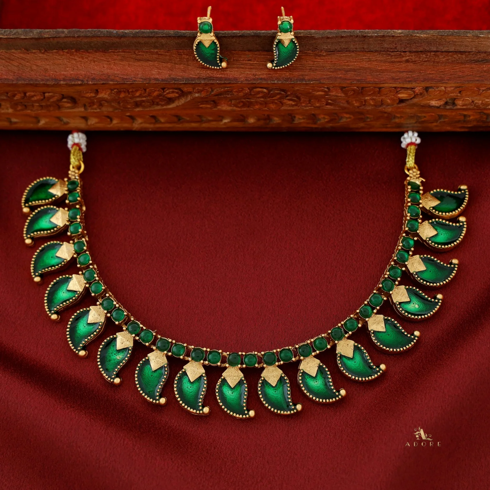 Rithu Palakka Kemp Stone Neckpiece With Earring - Image 6