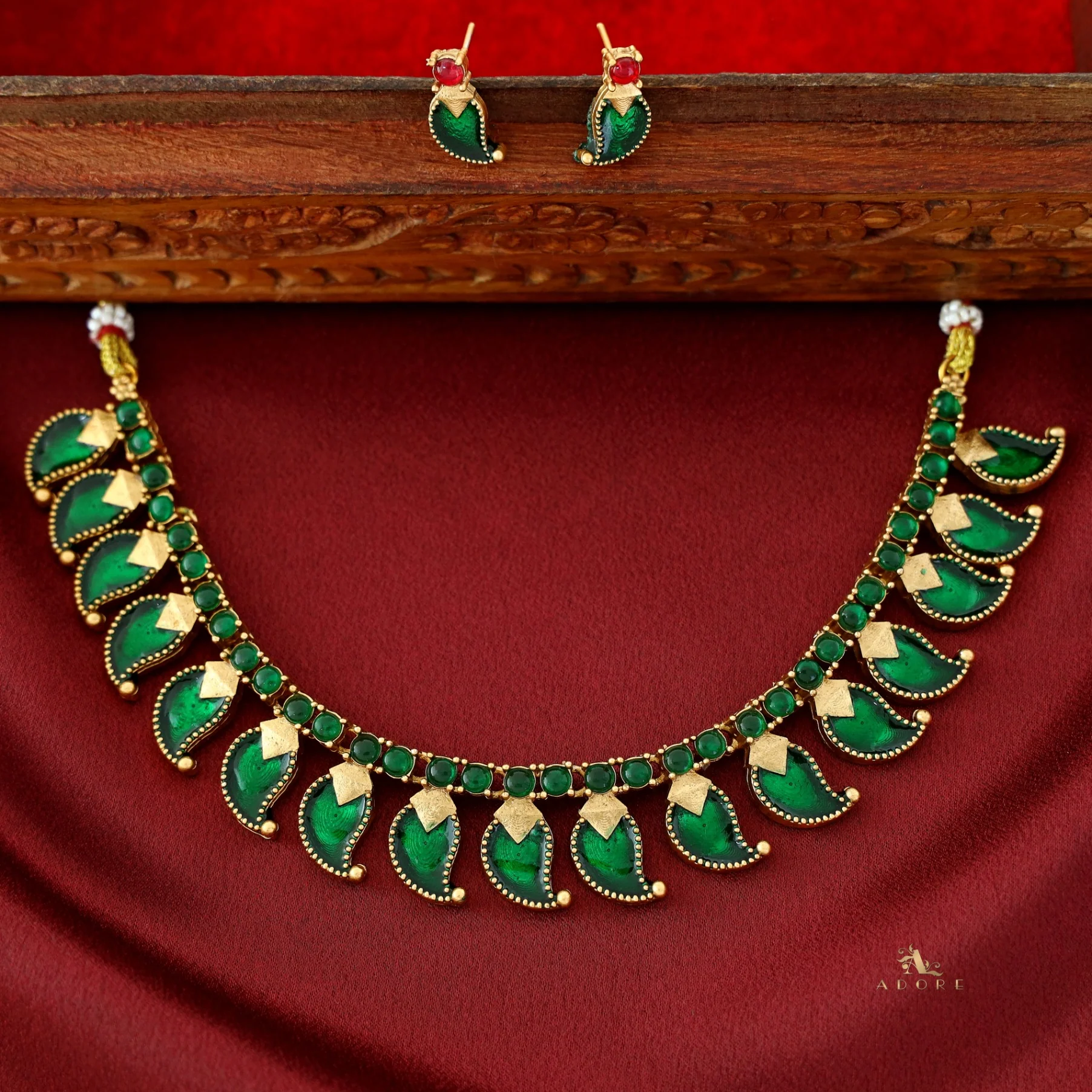 Rithu Palakka Kemp Stone Neckpiece With Earring - Image 8