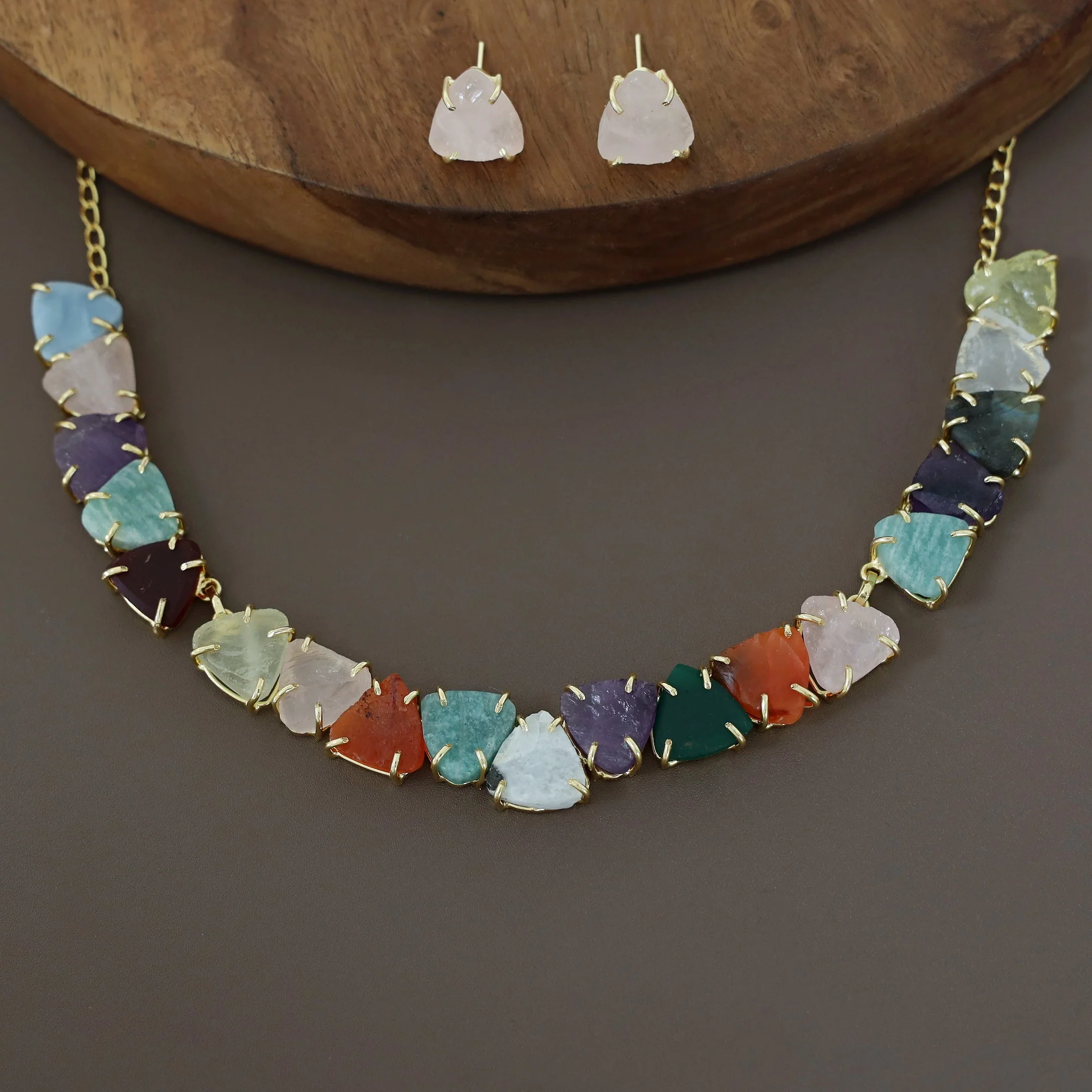 Rithvika Multicolour Raw Stone Neckpiece With Stud - Image 16