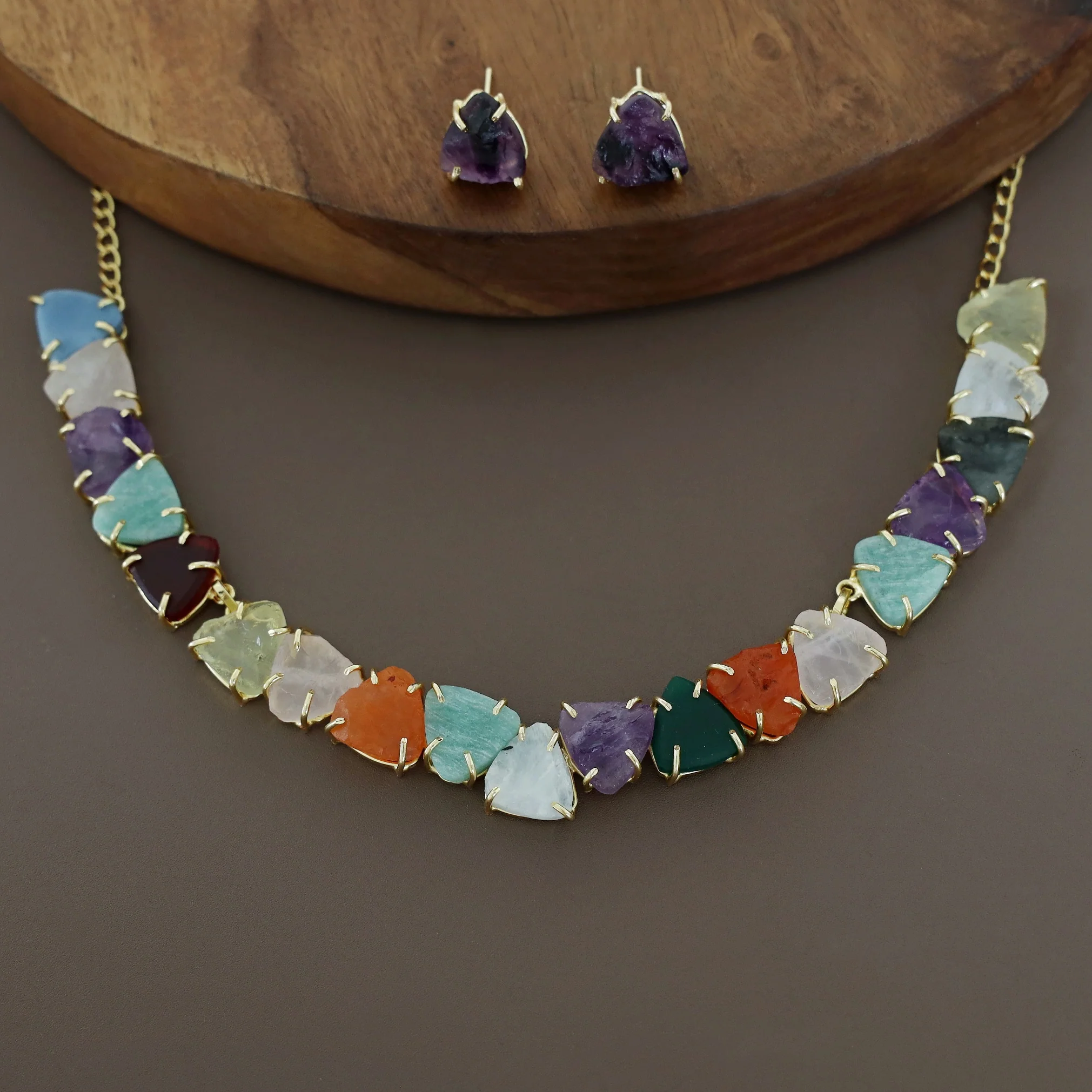 Rithvika Multicolour Raw Stone Neckpiece With Stud - Image 17