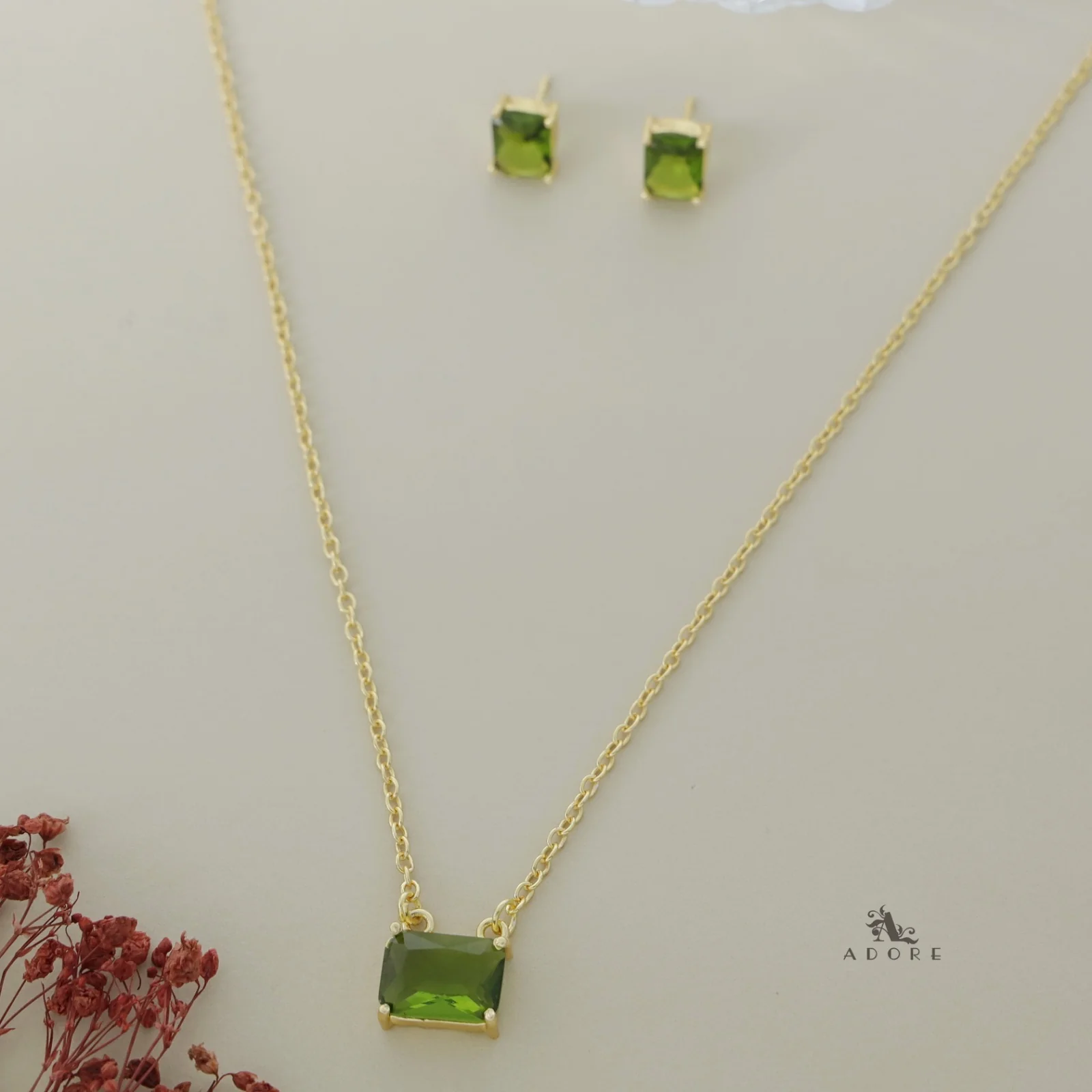 Jaime Glossy Rectangle Neckpiece With Stud - Image 12