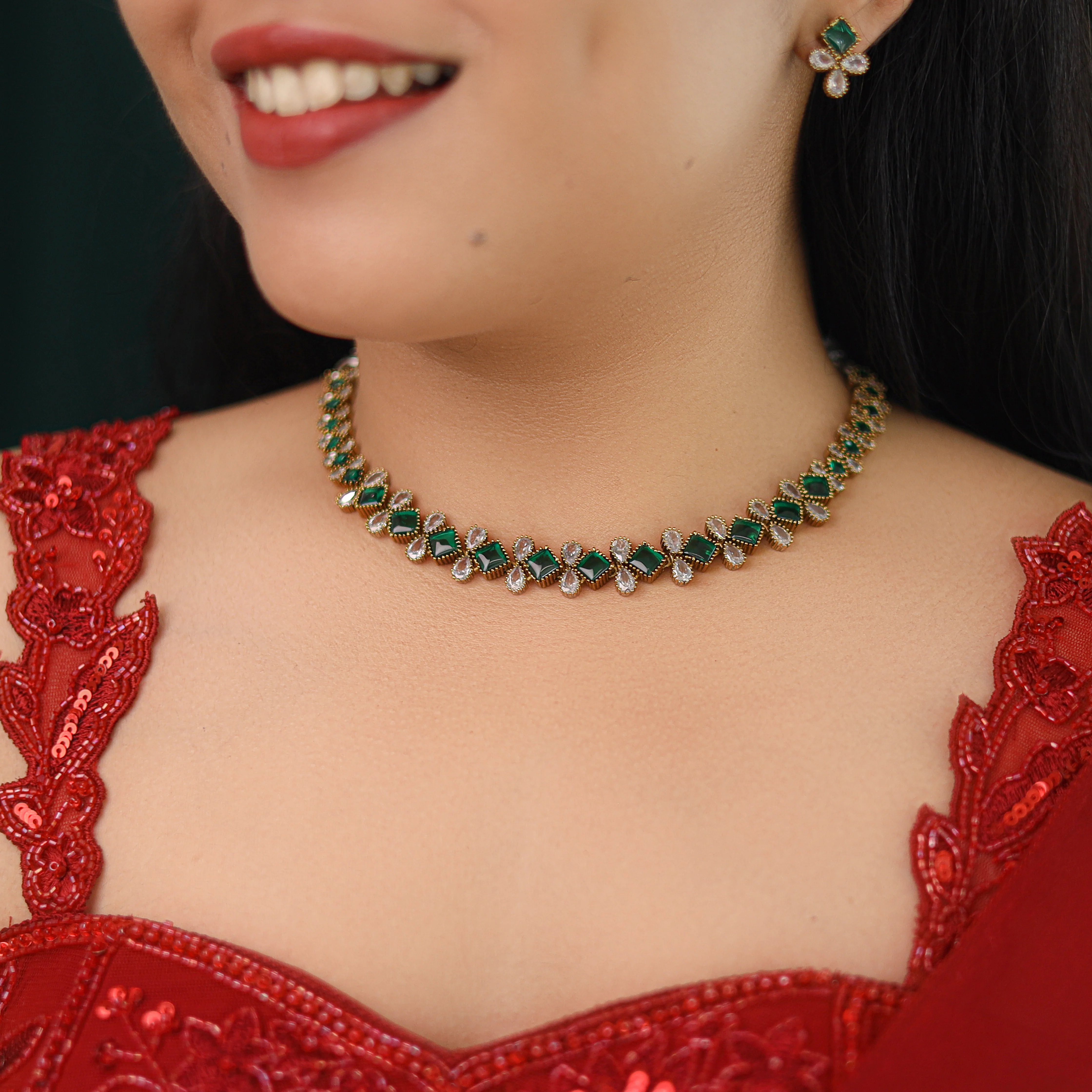 Ritvika Kemp Stone Short Neckpiece With Earring - Image 2