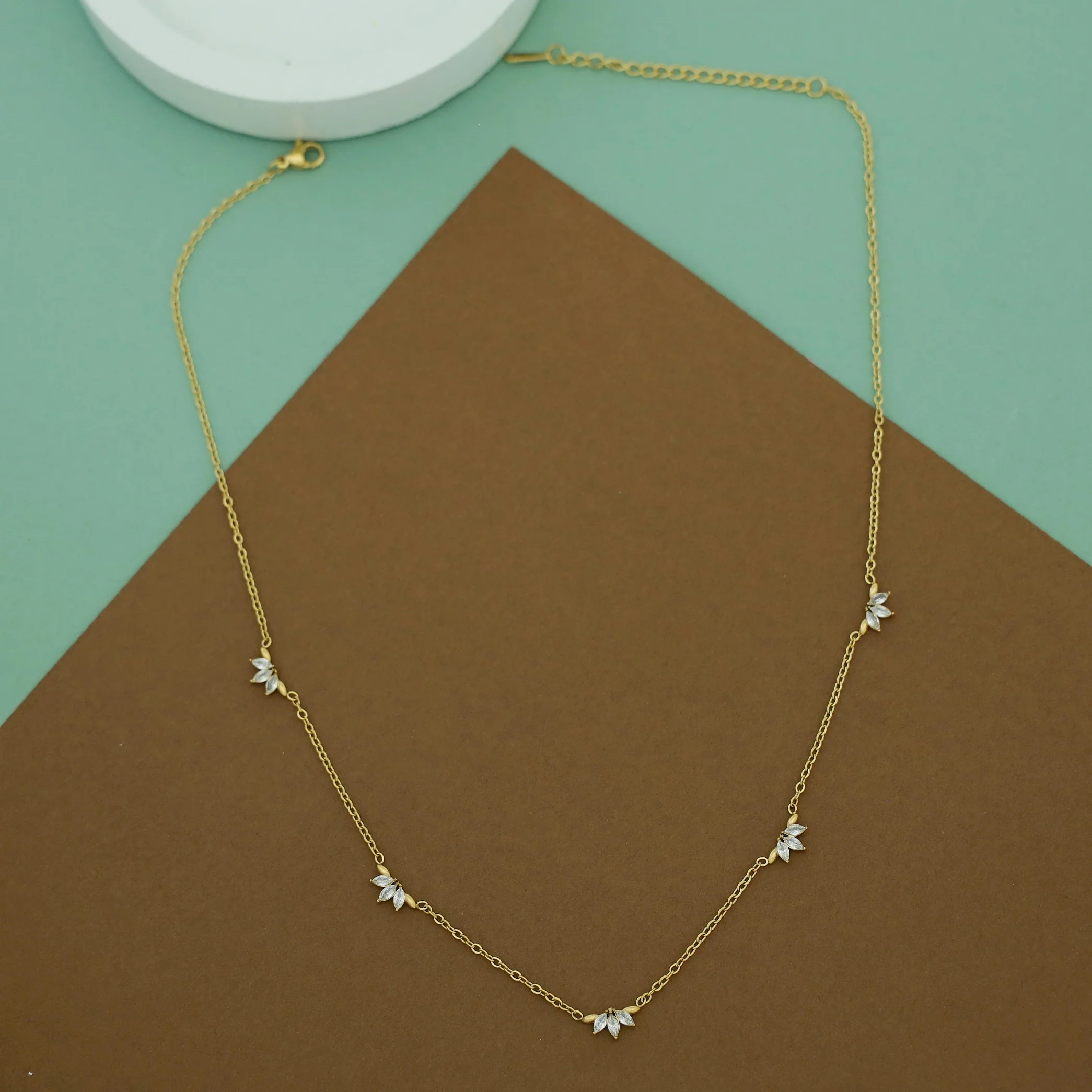 Romina 5 Half Flower Neckpiece - Image 3