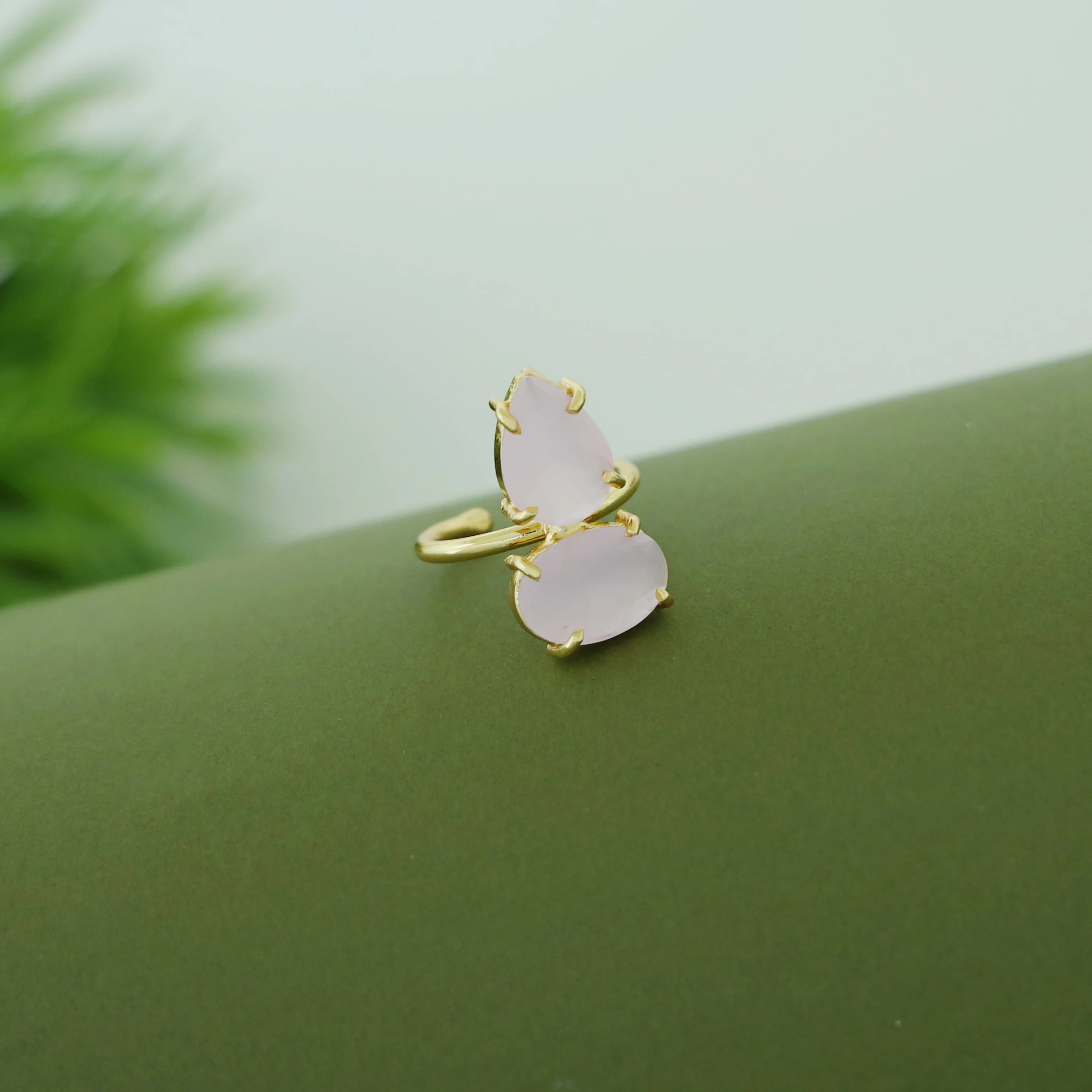 Rory Claw Oval Drop Glossy Stone Ring - Image 10