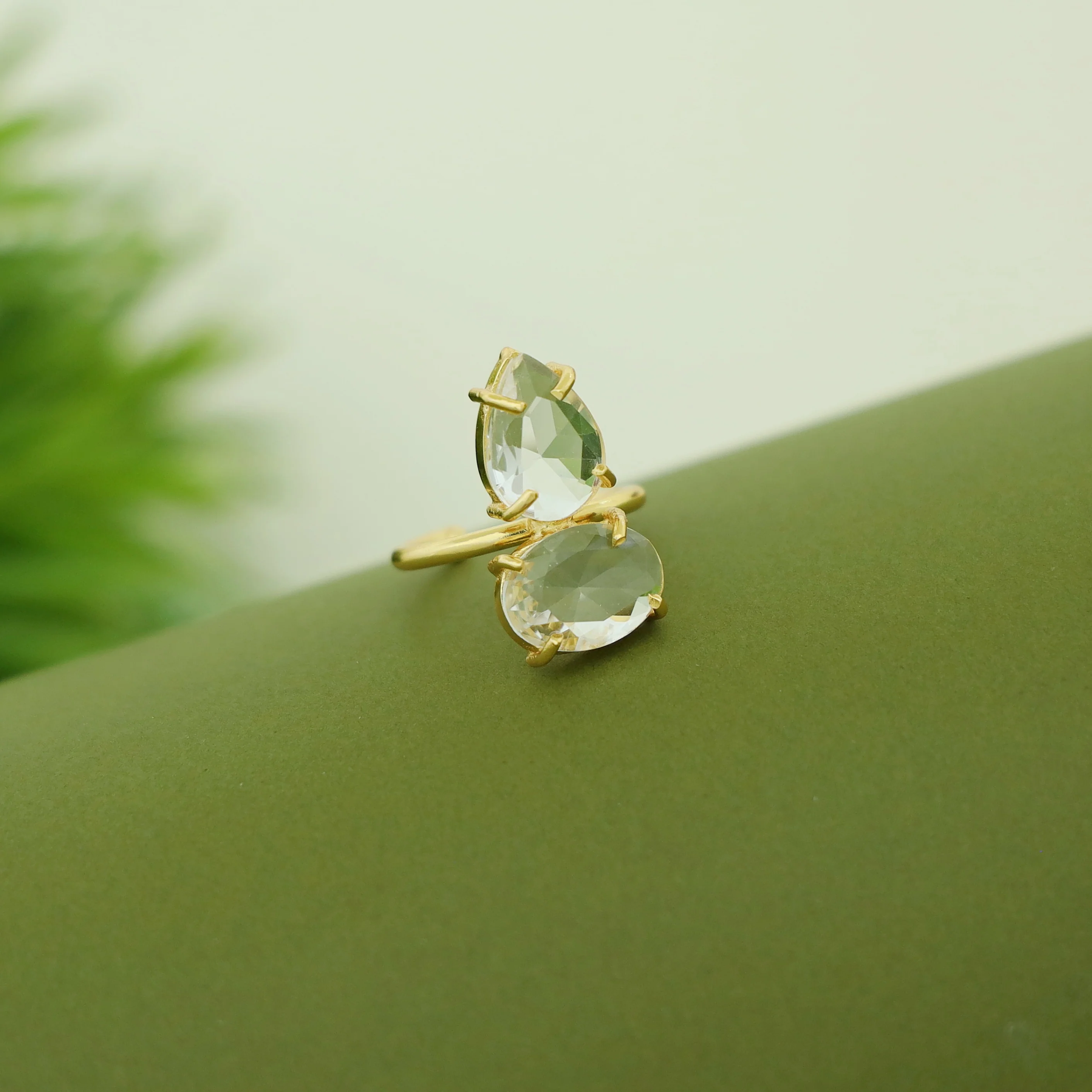 Rory Claw Oval Drop Glossy Stone Ring - Image 4