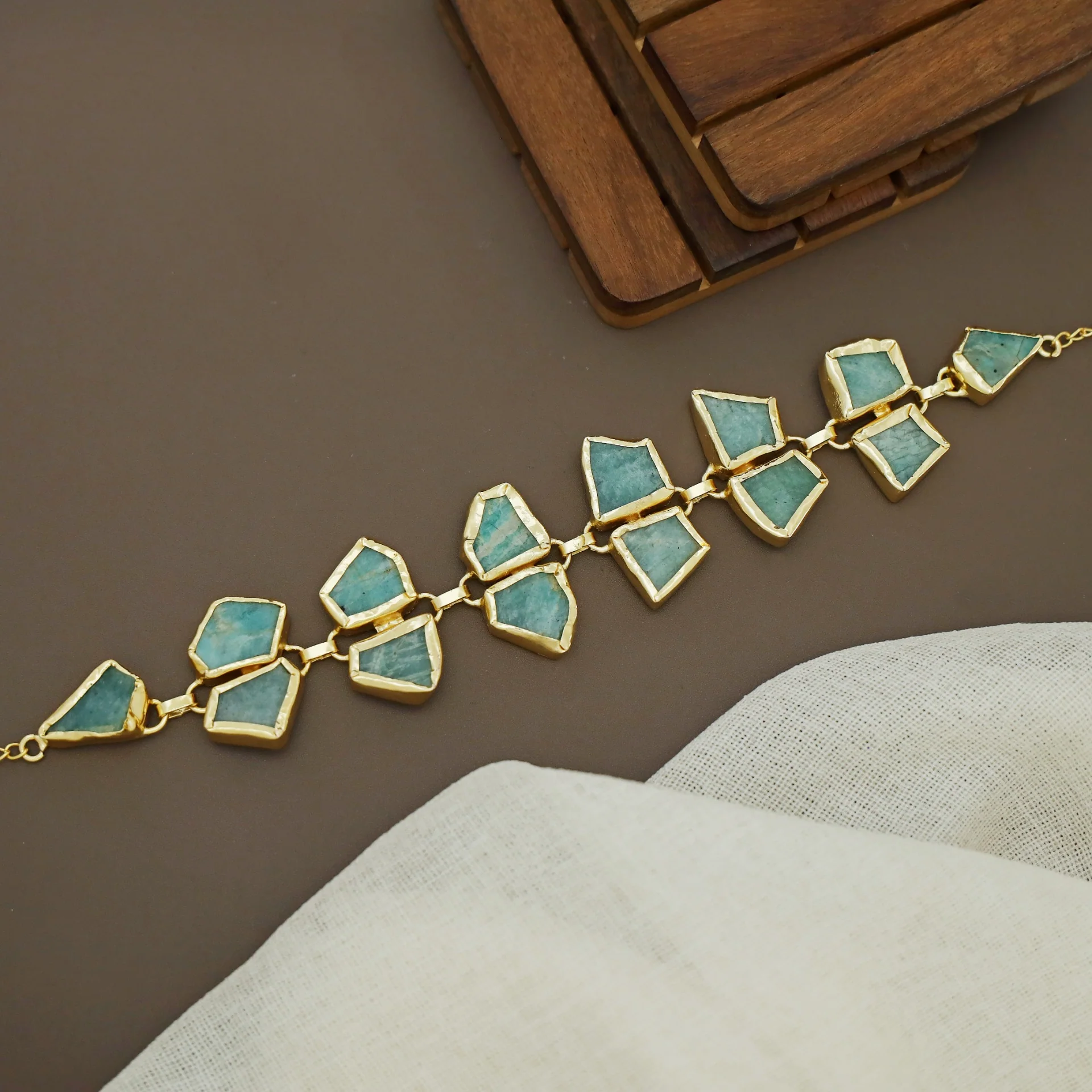 Rosella Raw Stone Choker - Image 2