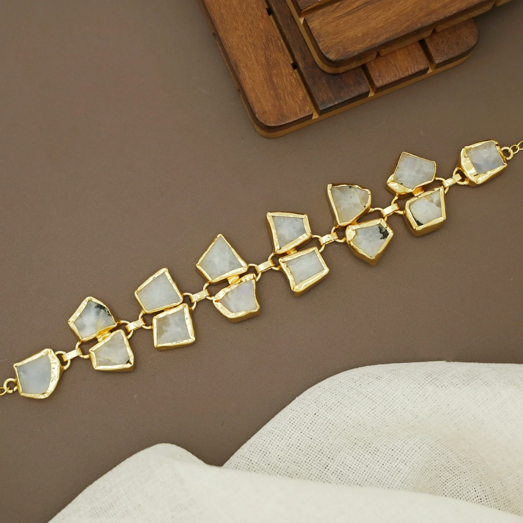 Rosella Raw Stone Choker - Image 6