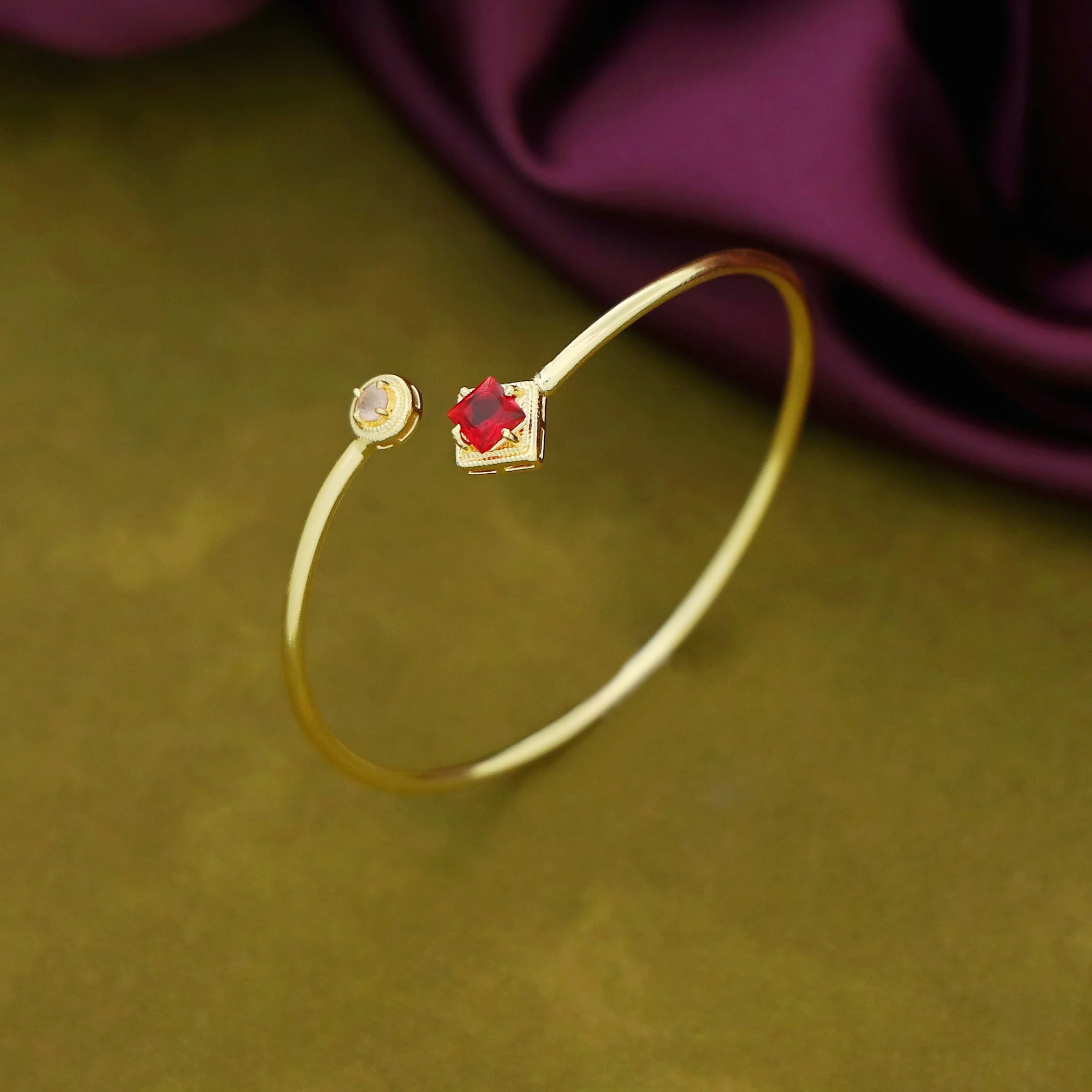 Rosey Golden Claw Glossy Stone Bangle - Image 11