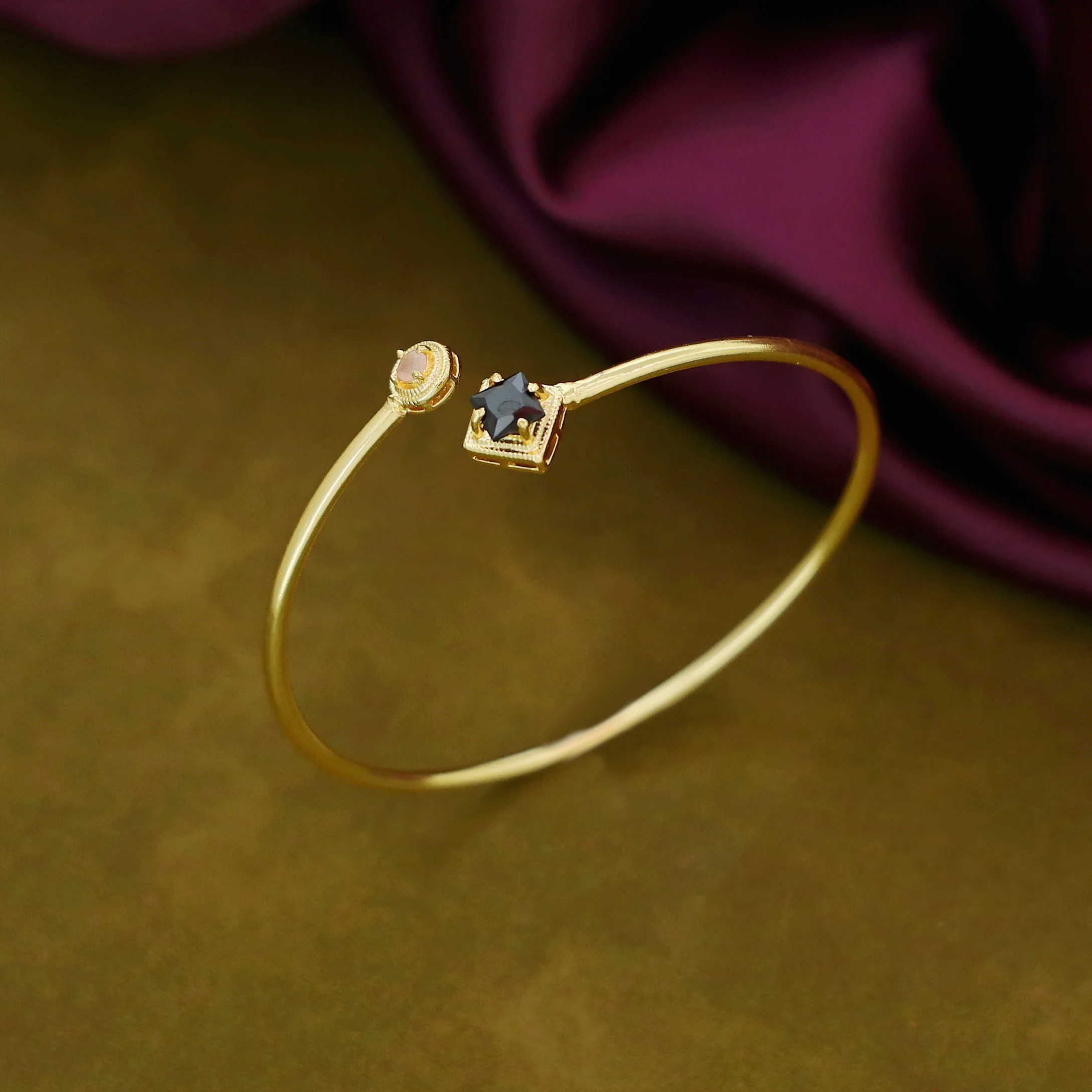 Rosey Golden Claw Glossy Stone Bangle - Image 5
