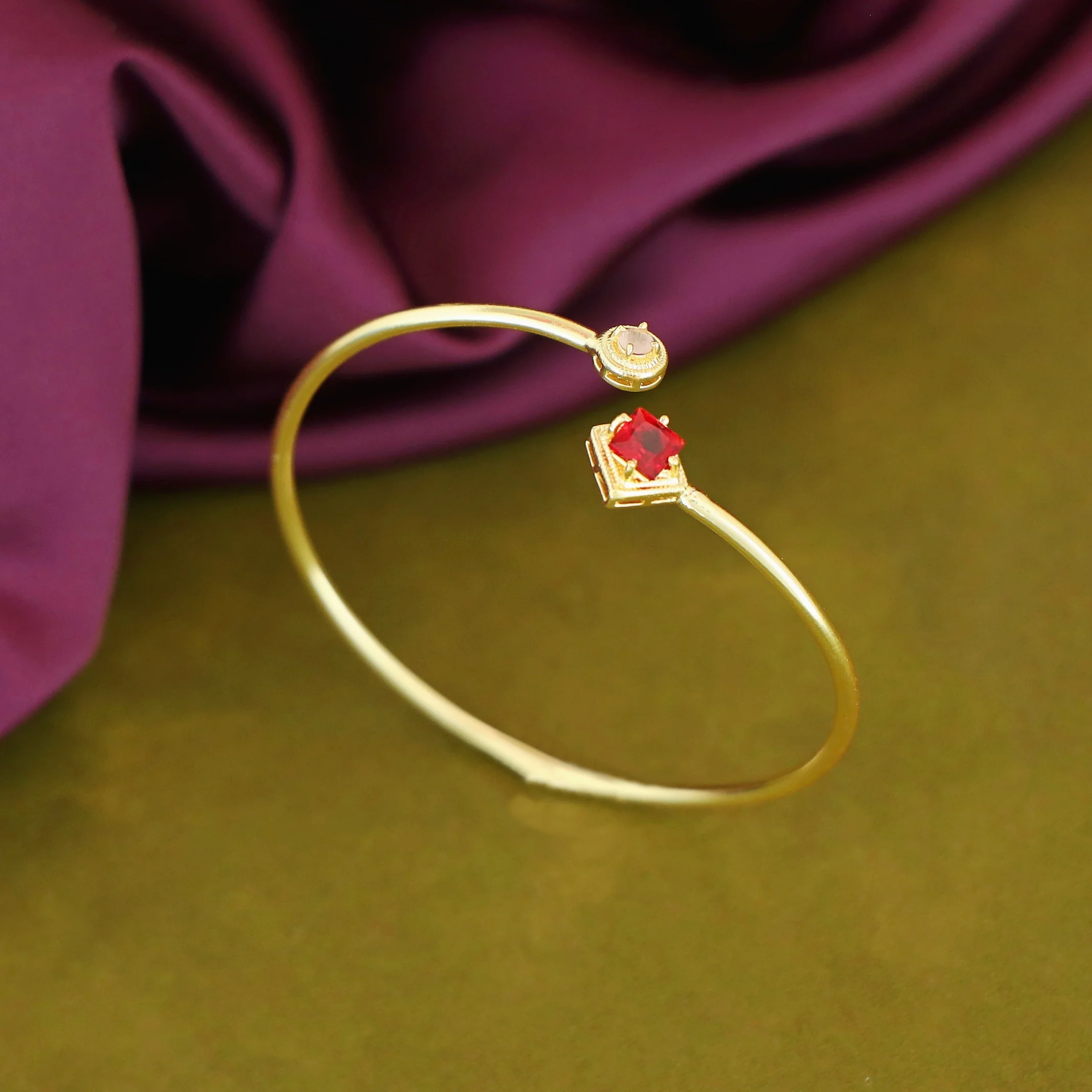 Rosey Golden Claw Glossy Stone Bangle - Image 9