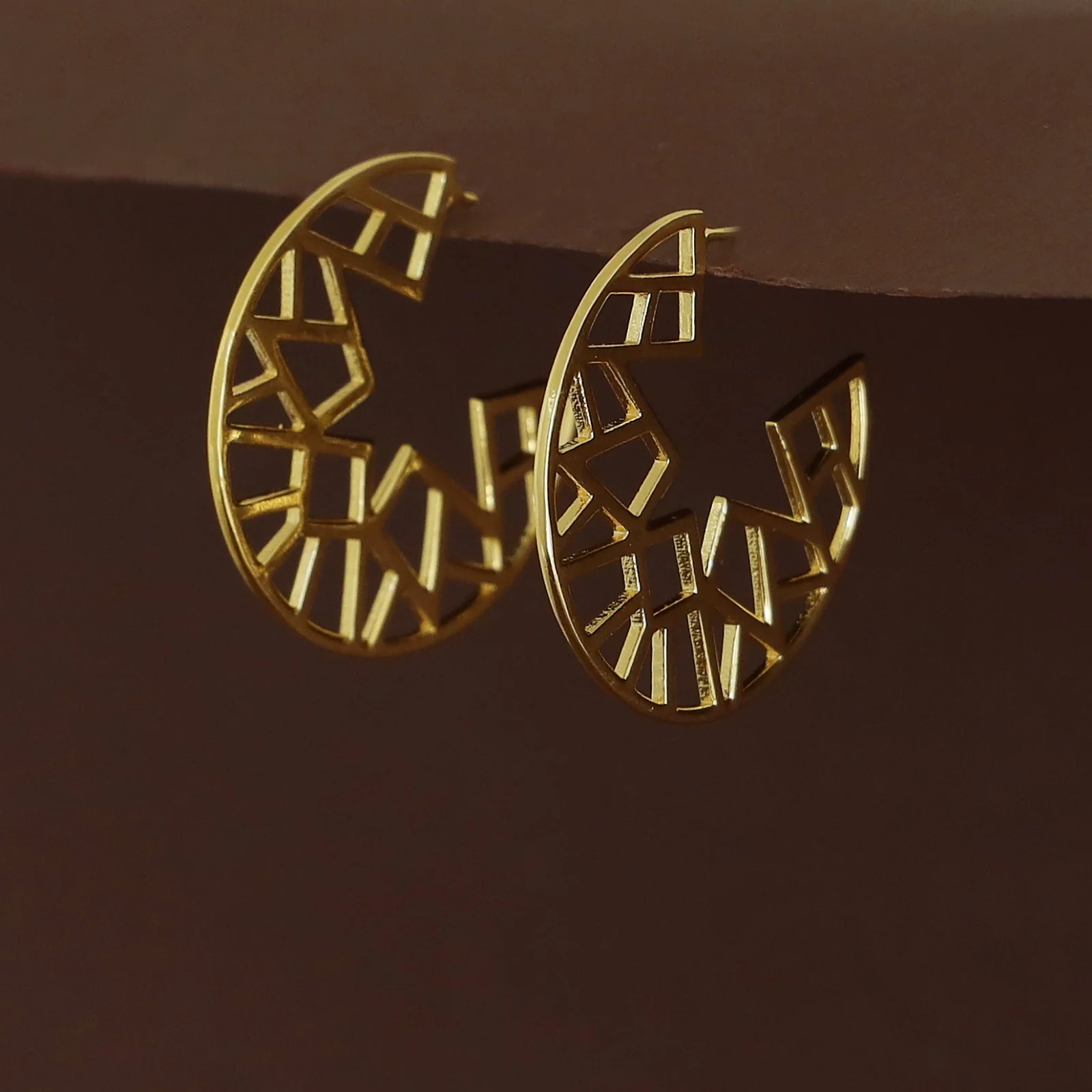 Rosie Golden contemporary Hoop Earring - Image 3