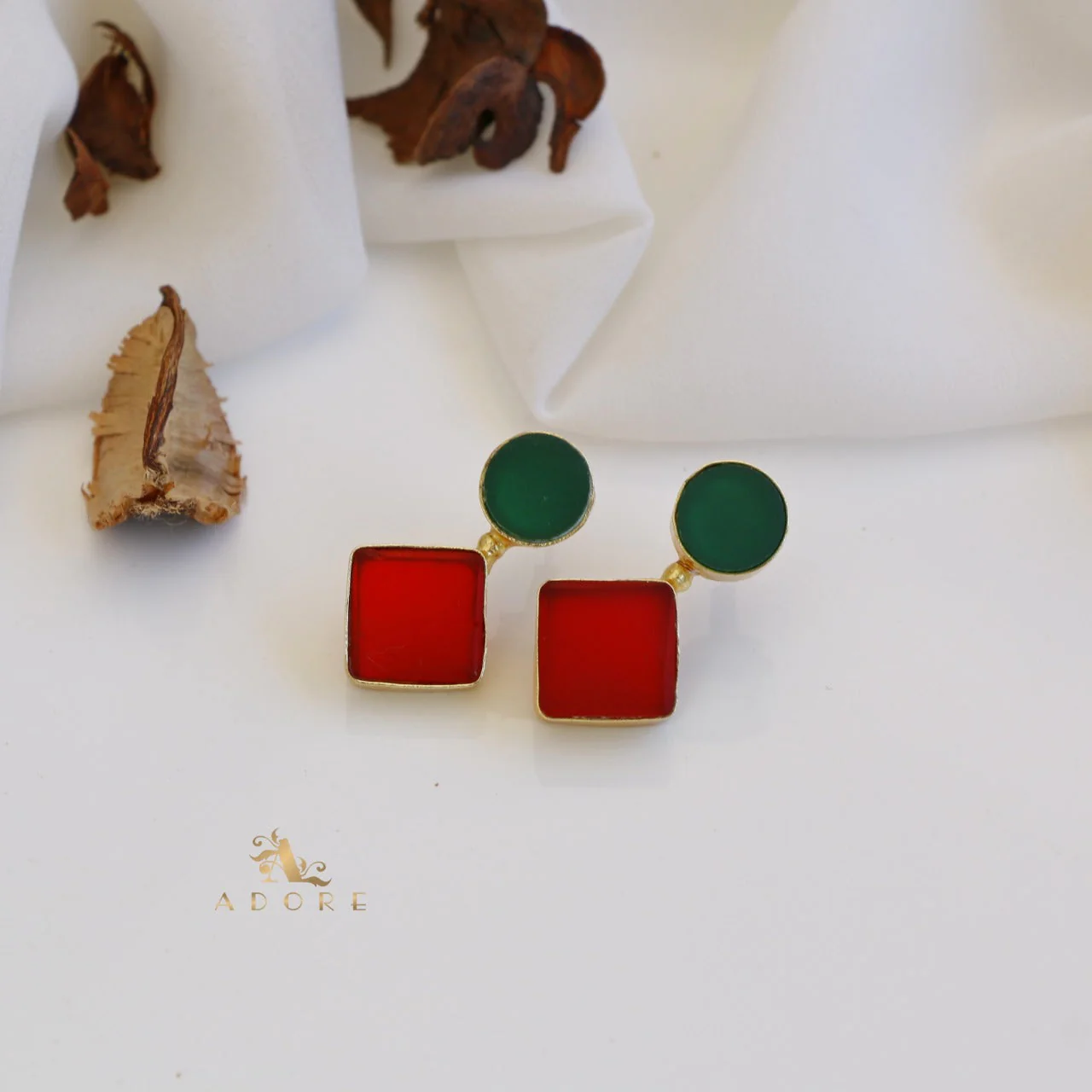 Round & Diamond Earring - Image 11