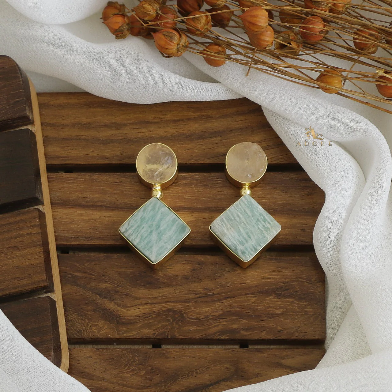 Round & Diamond Earring - Image 8