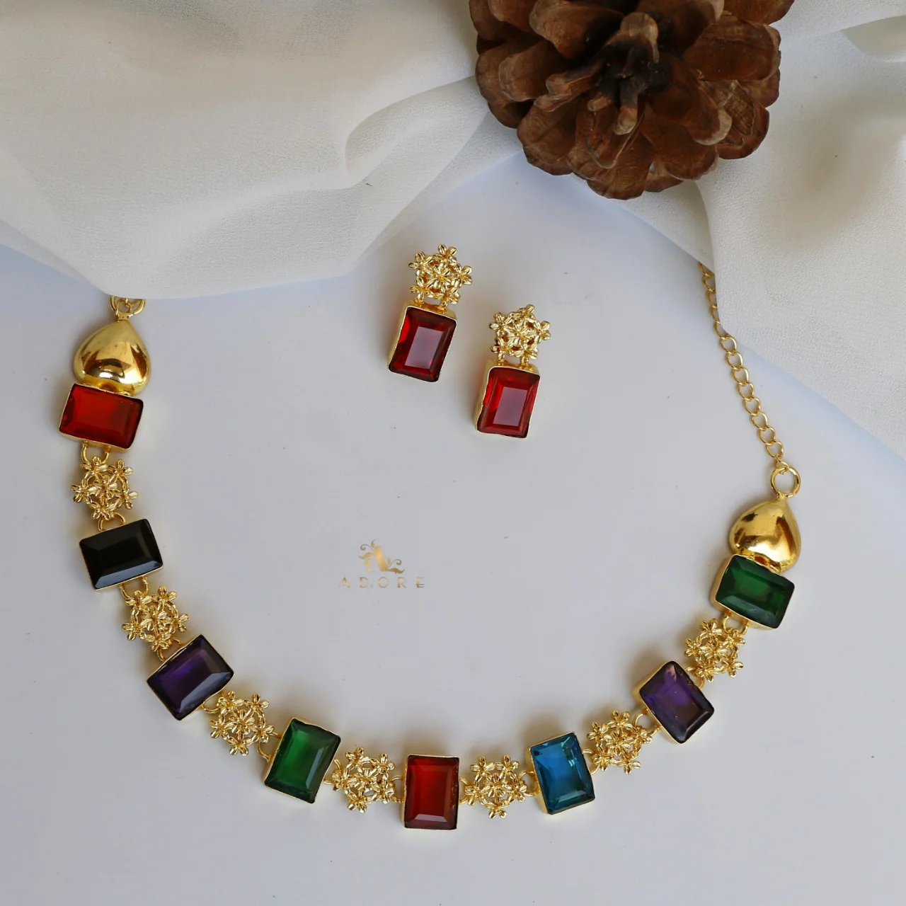 Royal Sparkle Neckpiece Plus Stud - Image 15
