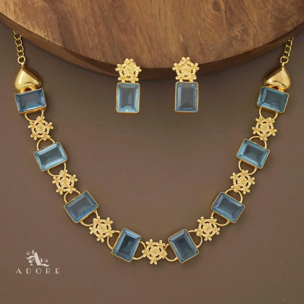 Royal Sparkle Neckpiece Plus Stud - Image 3