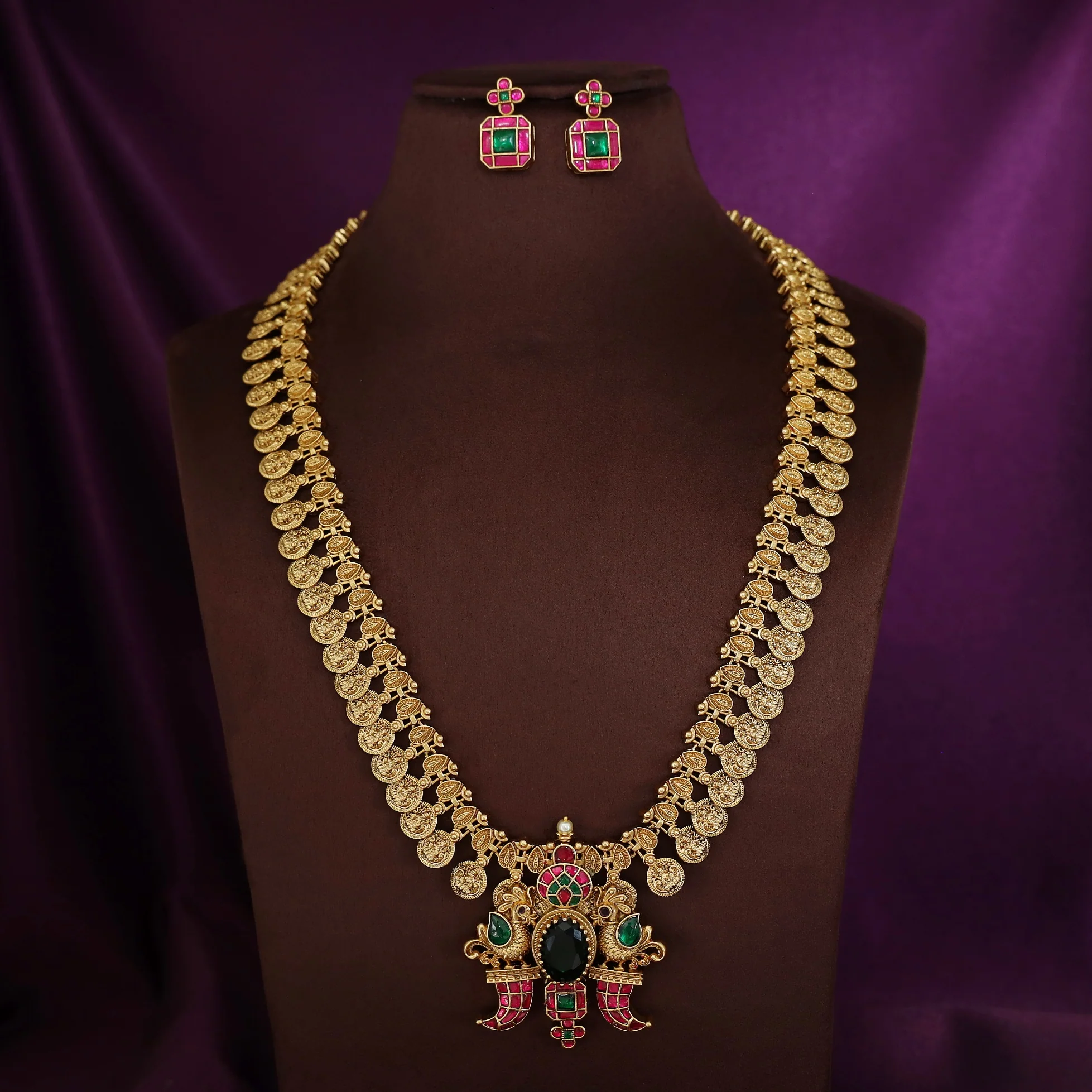 Ishvarya Premium Jadau Kundan Kashi Long Haram With Earring - Image 2