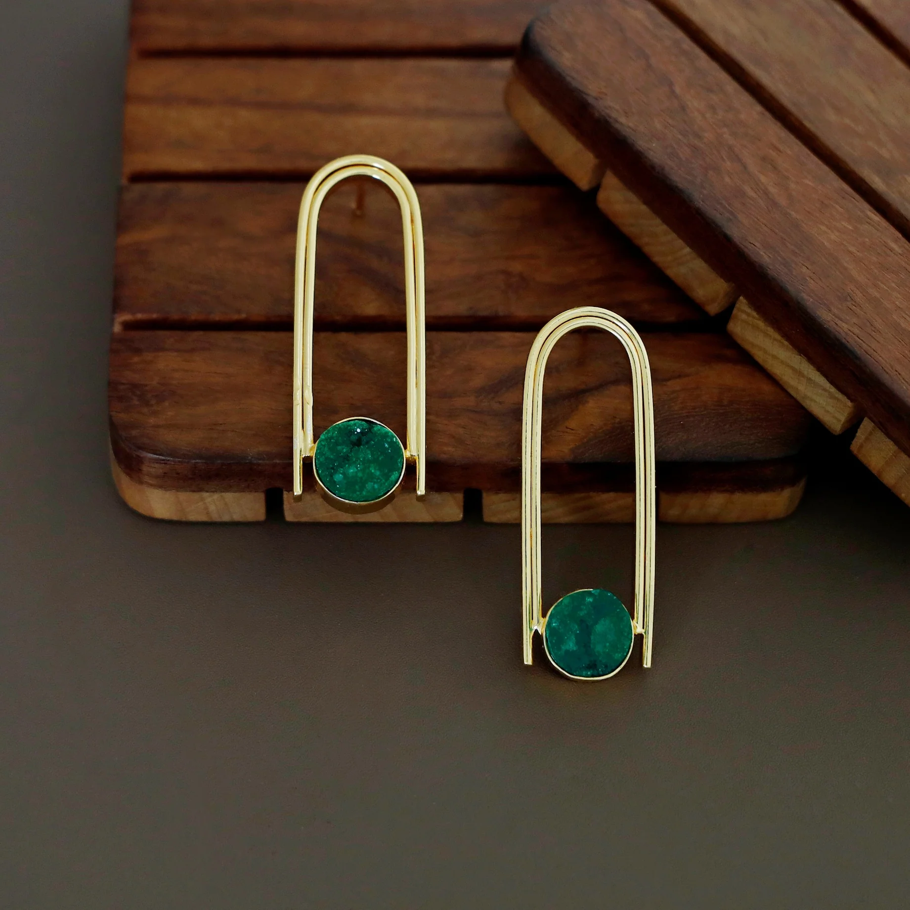 Ruhi Golden Dual Arch Druzy Stone Earring - Image 6