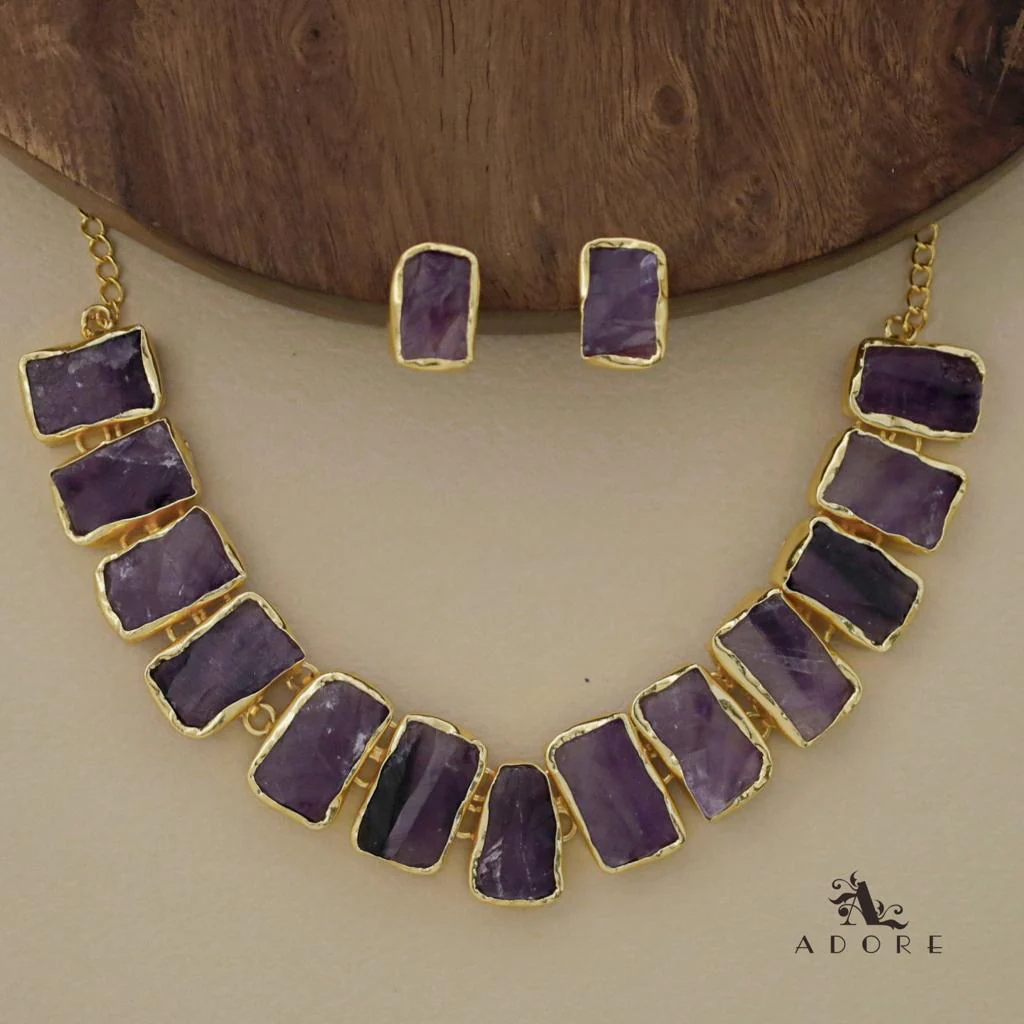 Rushika Rectangle Raw Stone Short Neckpiece With Stud - Image 12