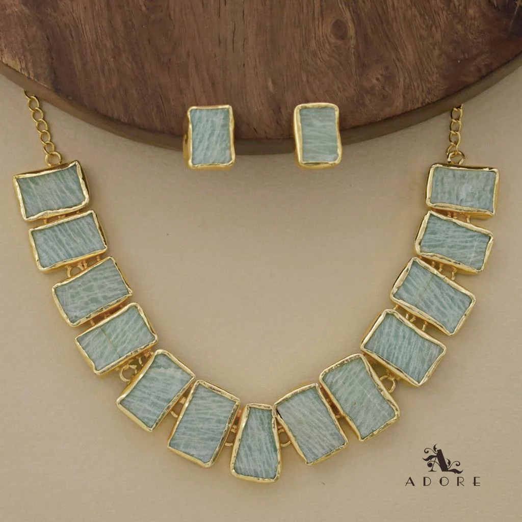 Rushika Rectangle Raw Stone Short Neckpiece With Stud - Image 21