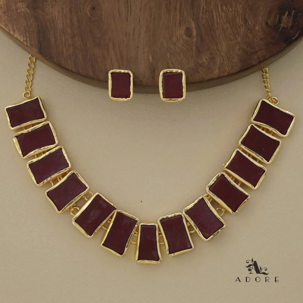Rushika Rectangle Raw Stone Short Neckpiece With Stud - Image 22