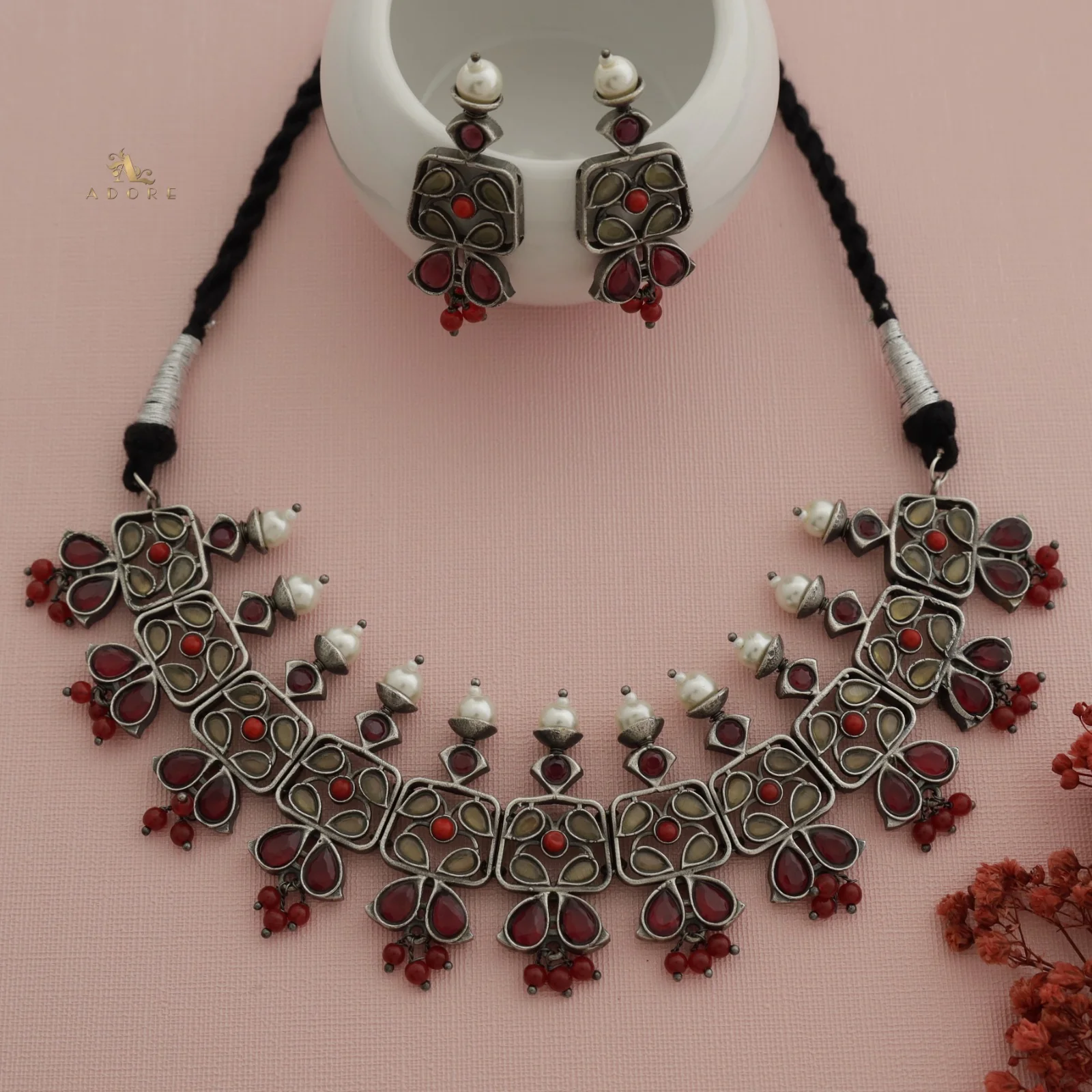 Ruthina Neckpiece With Earring - Image 21