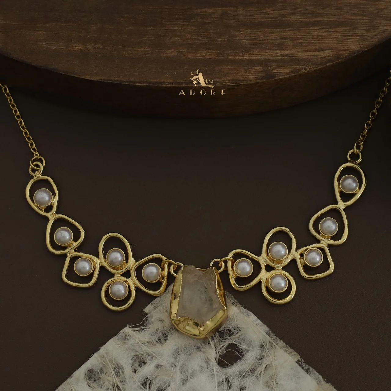 Sabera Raw Stone Pearl Neckpiece - Image 10