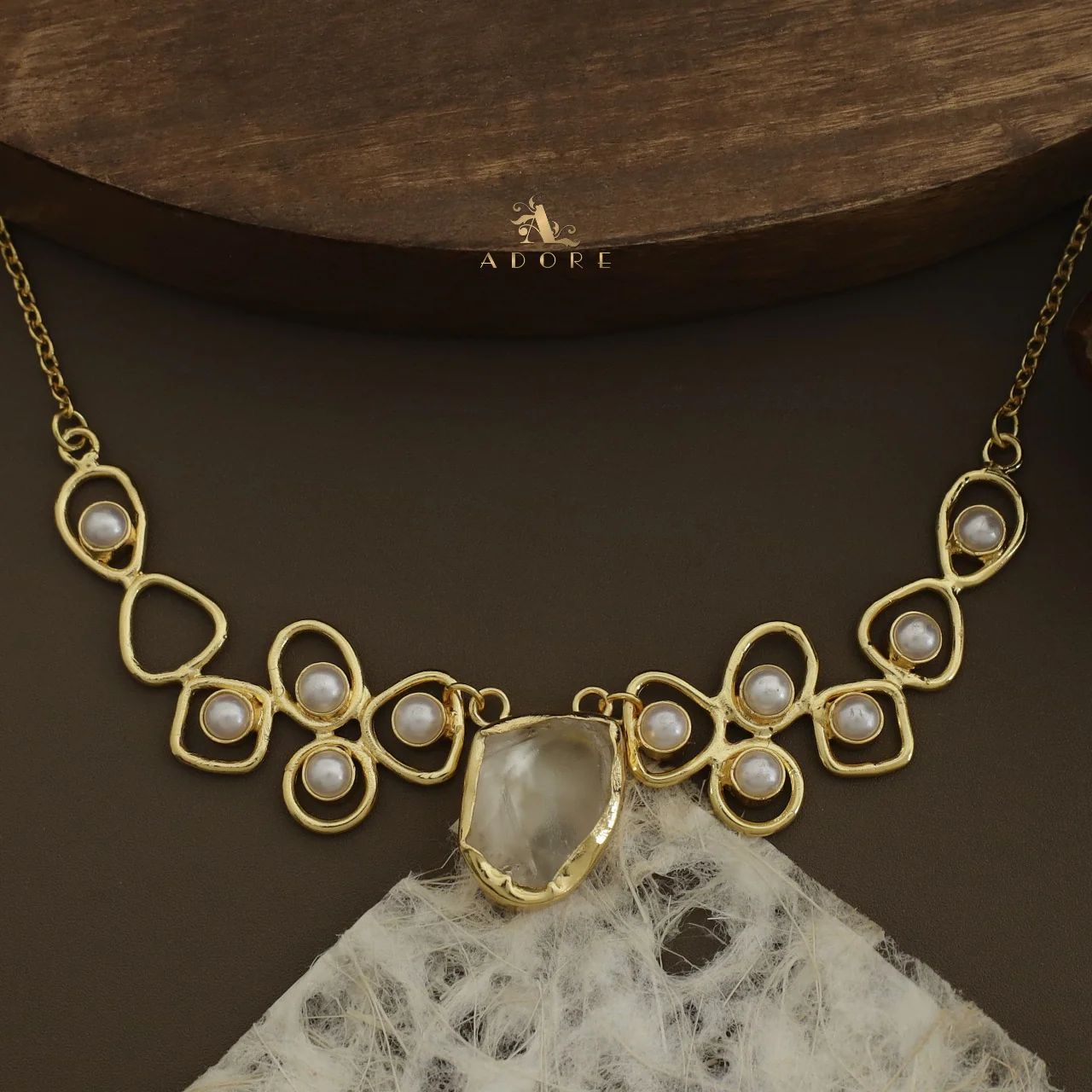 Sabera Raw Stone Pearl Neckpiece - Image 15