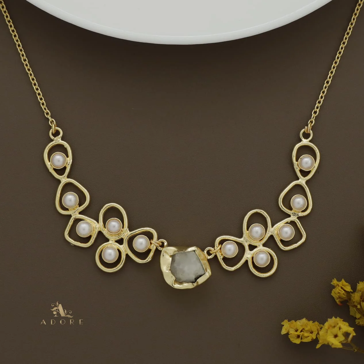 Sabera Raw Stone Pearl Neckpiece - Image 17