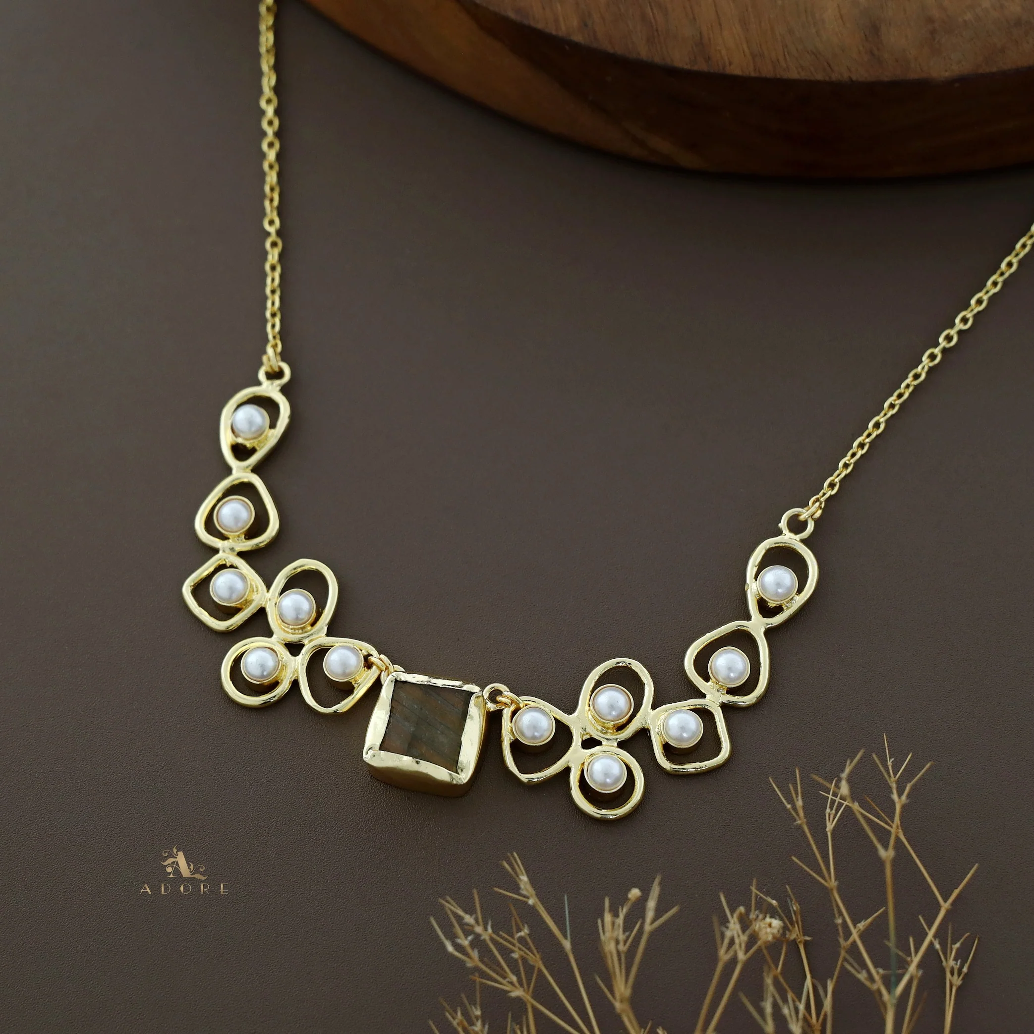 Sabera Raw Stone Pearl Neckpiece - Image 21