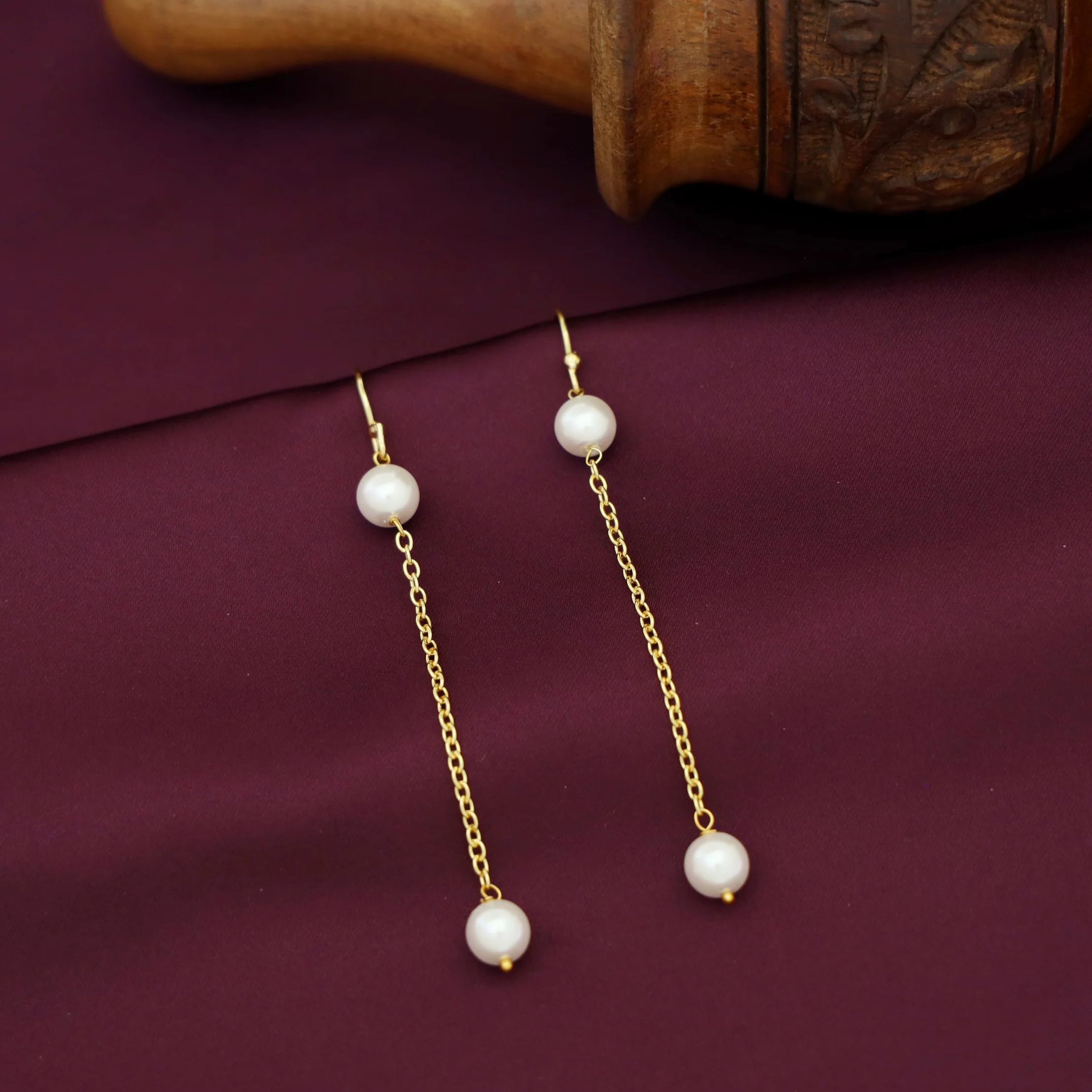 Safiya Dual Pearl Long Golden Chain Drop - Image 2